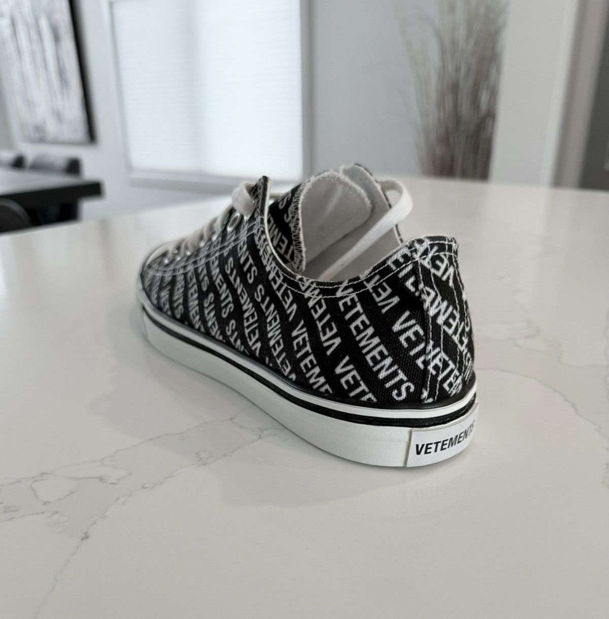 Vetements New FW18 Phase 2 Monogram CTN Low Top Canvas Sneakers 42 Size US 8.5 / EU 41-42 - 13 Thumbnail