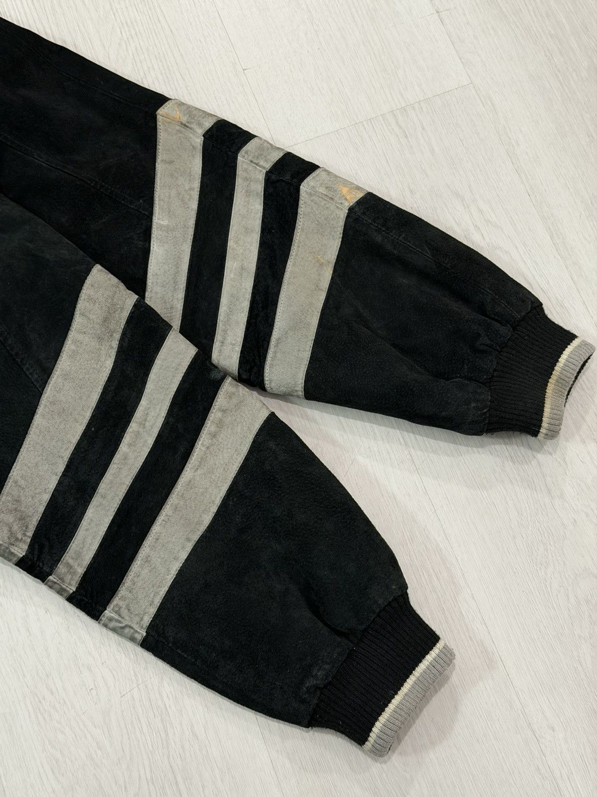 NFL Vintage Y2K Oakland Raiders Varsity Suede Leather Jacket L Size US L / EU 52-54 / 3 - 10 Thumbnail