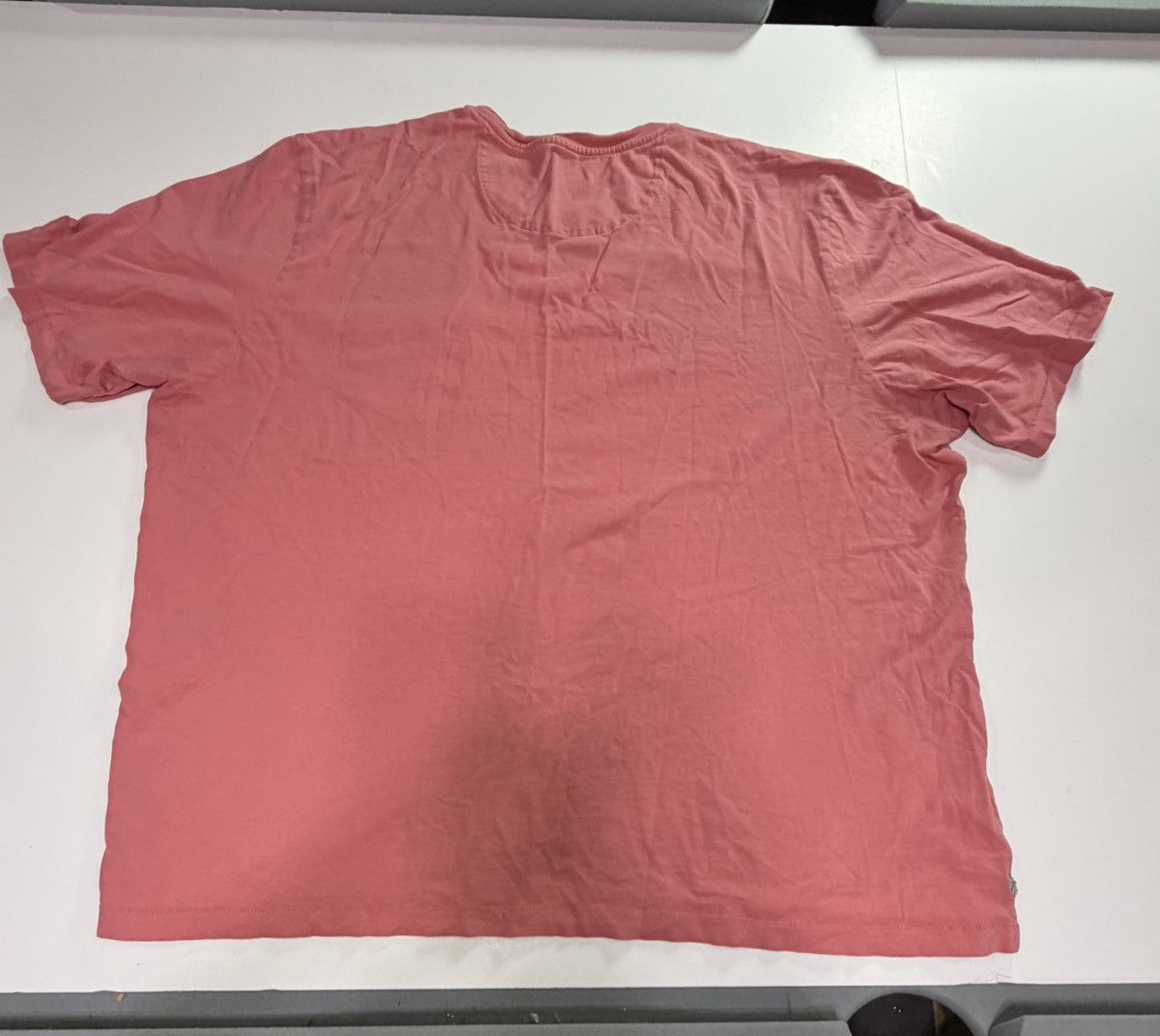Tommy Bahama 3XL Tommy Bahama pima cotton coral men’s t shirt Size US XXL / EU 58 / 5 - 6 Thumbnail