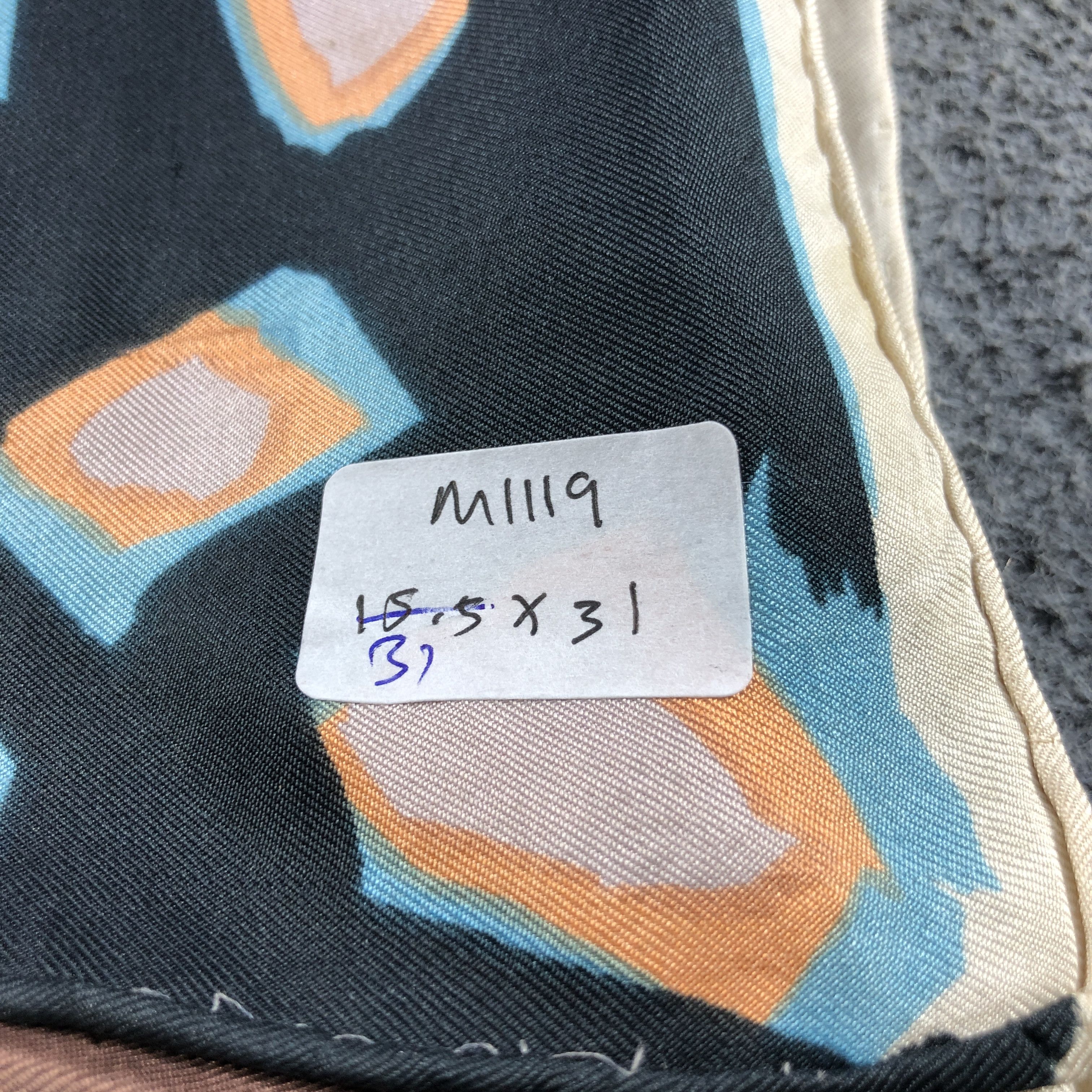 Japanese Brand P.A.S Luxury Abstract Hand Rolled Silk Scarf M1119 Size ONE SIZE - 25 Thumbnail