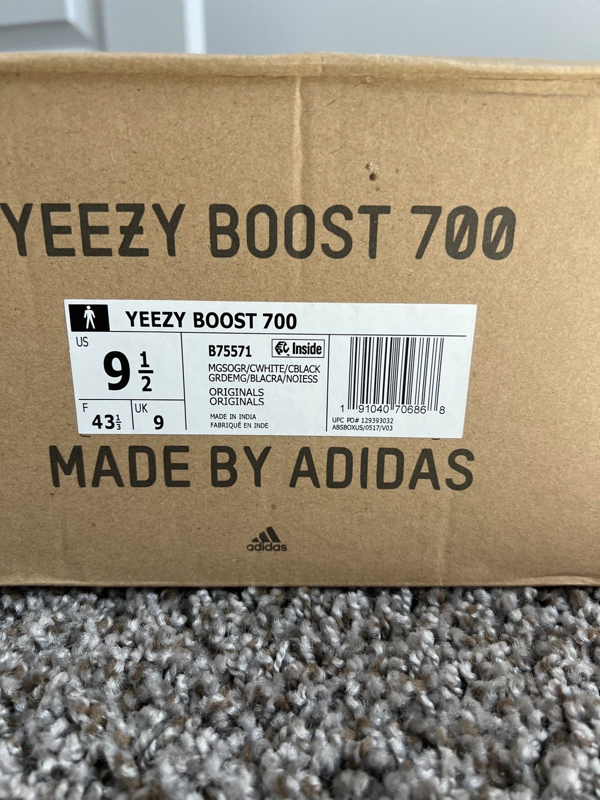 Yeezy Yeezy Waverunner Brand New Size US 9.5 / EU 42-43 - 8 Thumbnail