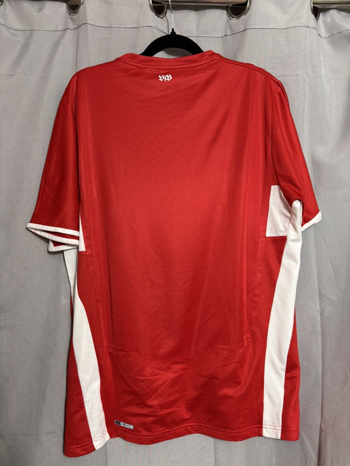 Puma 2008-10 Stuttgart Puma Away Football Jersey Size US S / EU 44-46 / 1 - 7 Thumbnail