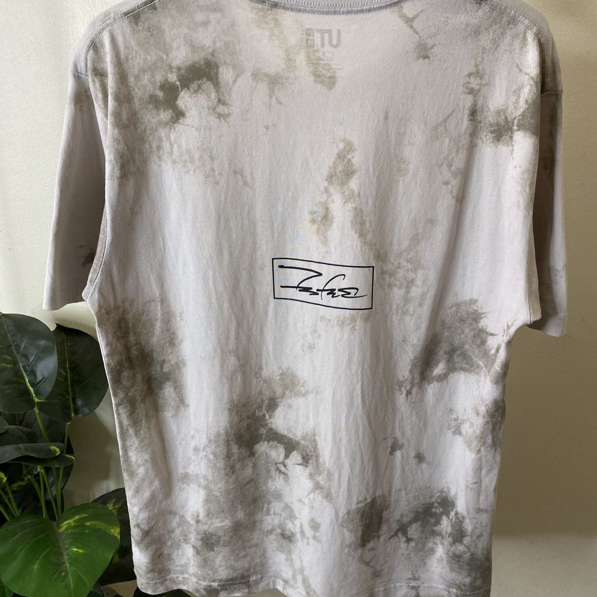 Futura Futura Laboratories x Uniqlo Tie Dye Collaboration T Shirt Size US L / EU 52-54 / 3 - 8 Thumbnail