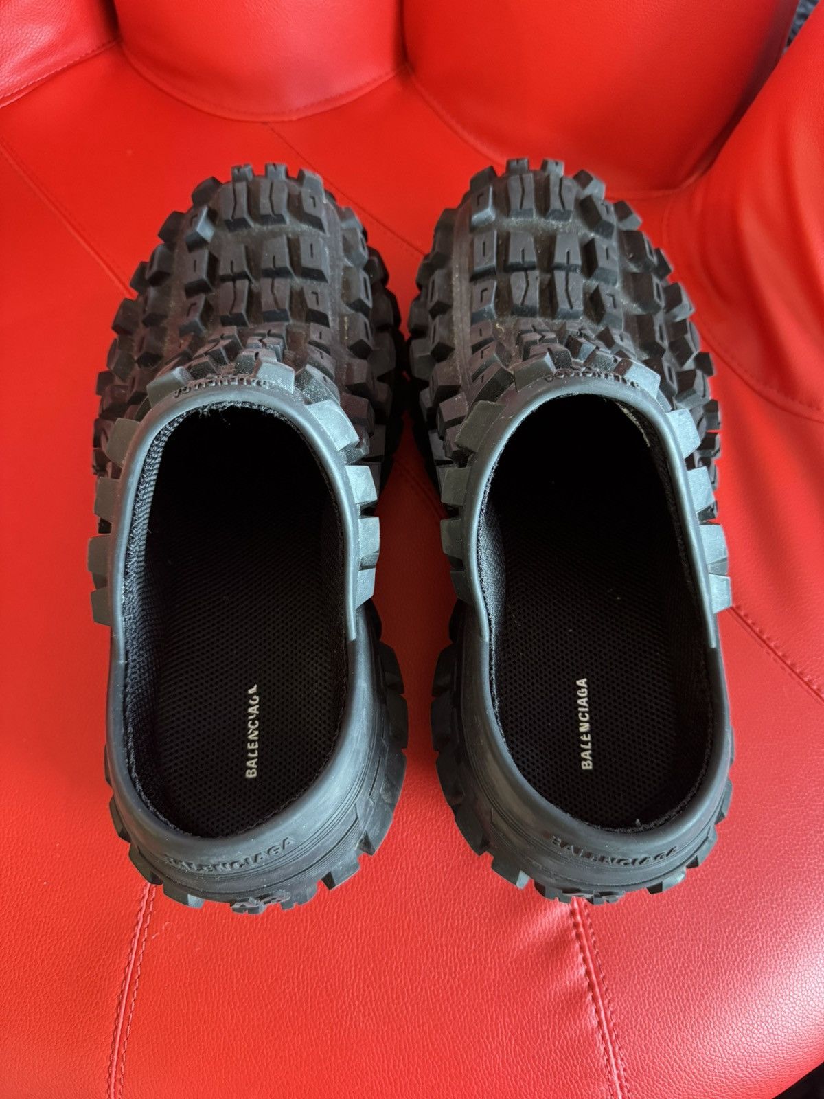 Balenciaga Balenciaga Defender extreme tire tread clogs Size US 10 / EU 43 - 2 Thumbnail