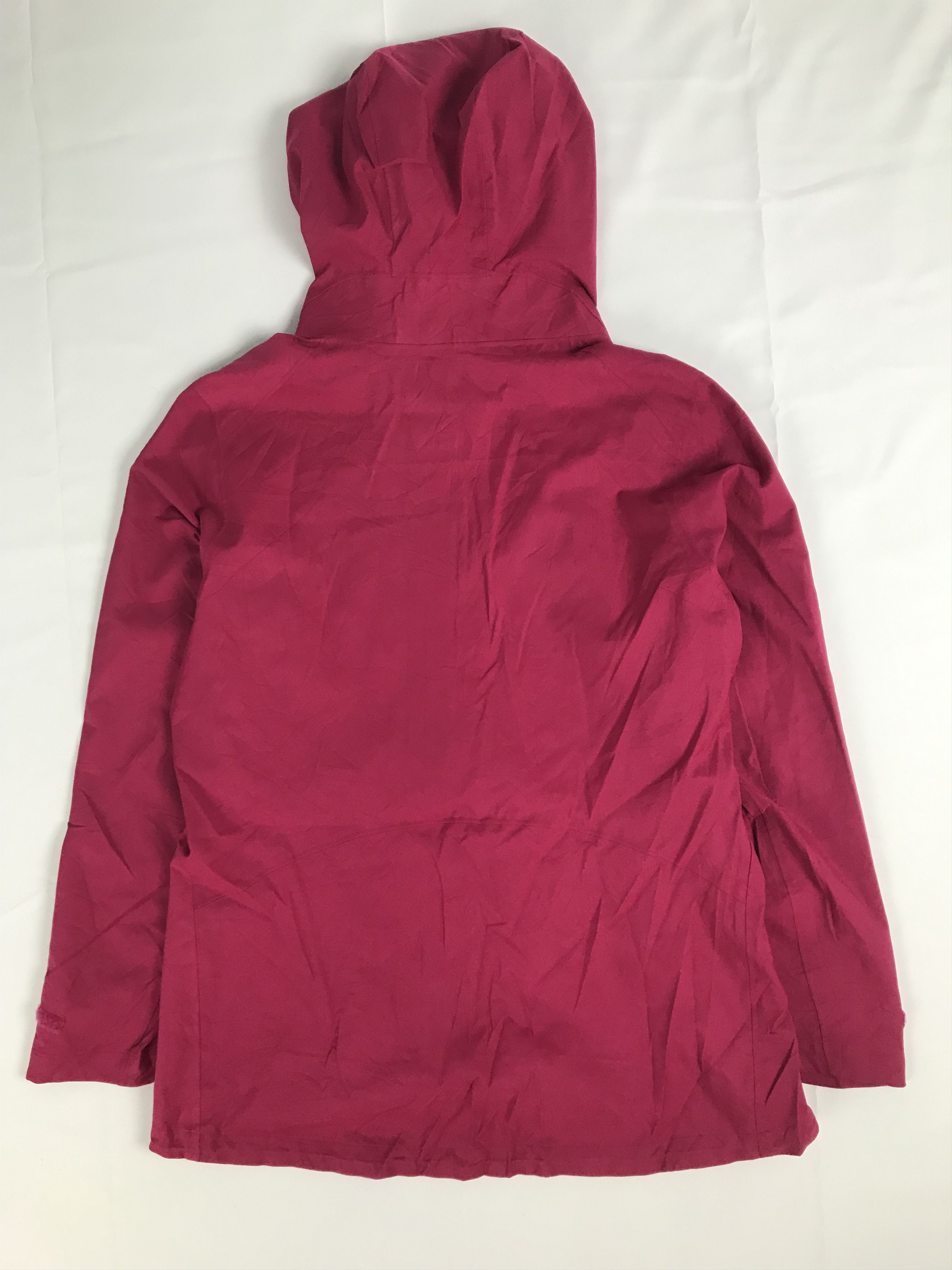 Uniqlo Original Uniqlo Waterproof Size US XL / EU 56 / 4 - 5 Thumbnail