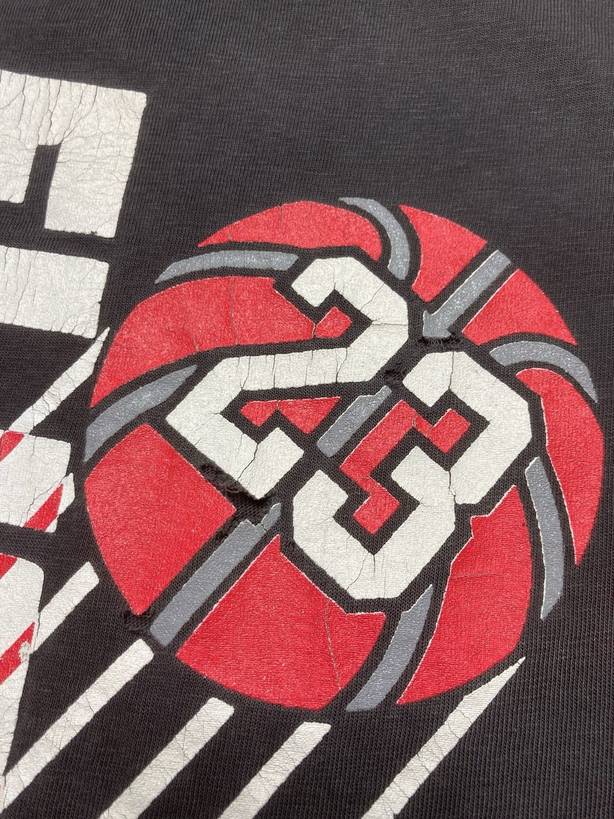 Jordan Brand × Vintage Vtg 90s t shirt flight Michael Jordan basketball 23 faded XL Size US XL / EU 56 / 4 - 5 Thumbnail