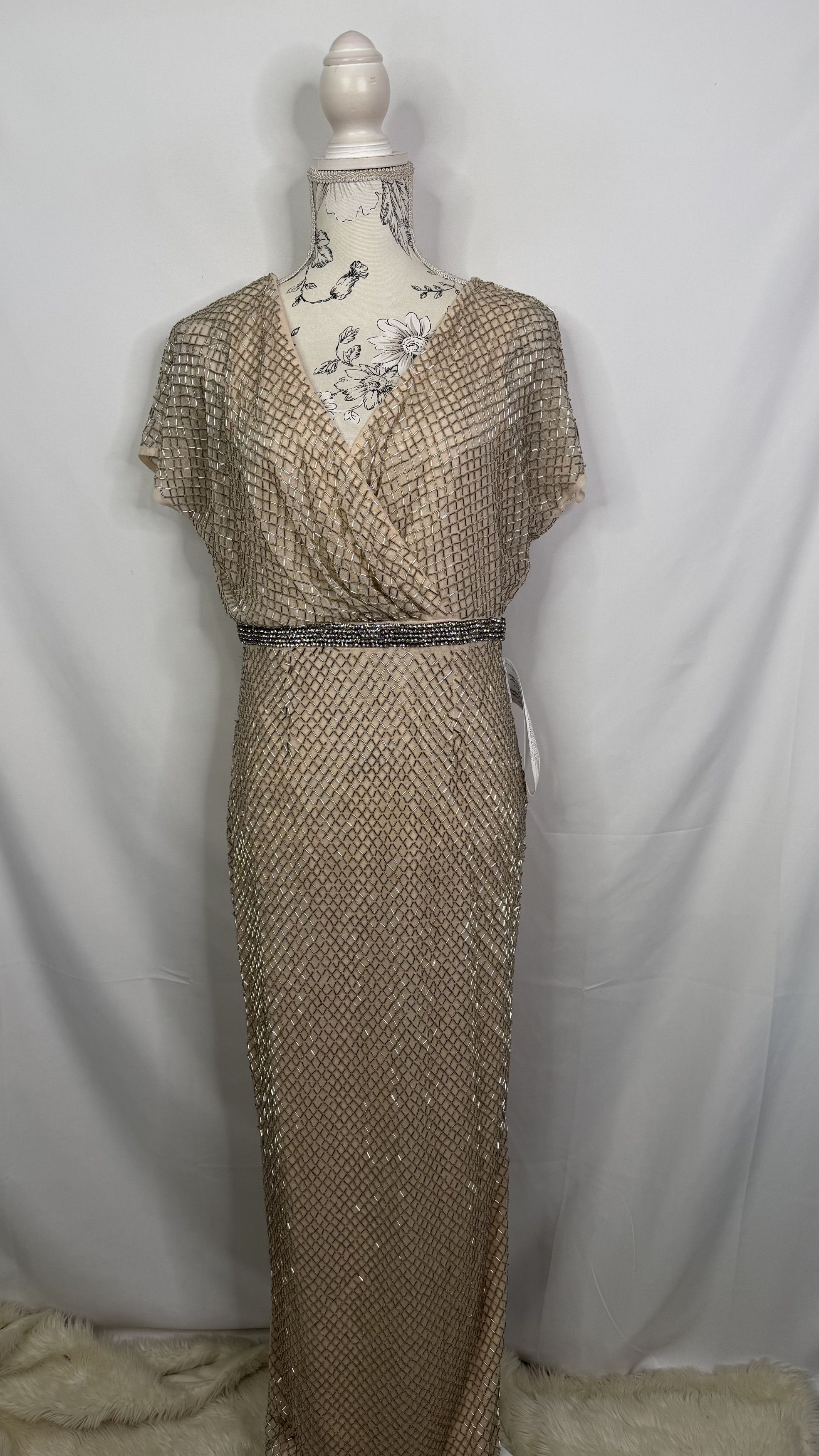 Mac Duggal Mac Duggal Beaded V-Neck Gown Dress flawed NWT Size M / US 6-8 / IT 42-44 - 3 Thumbnail