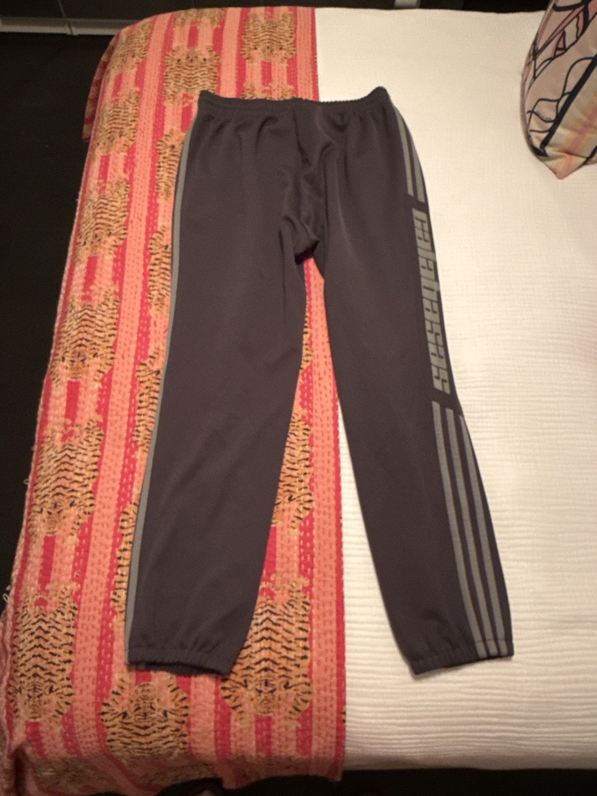 Adidas × Yeezy adidas Calabasas Yeezy Kanye West Track Pants Size US 38 / EU 54 - 5 Thumbnail