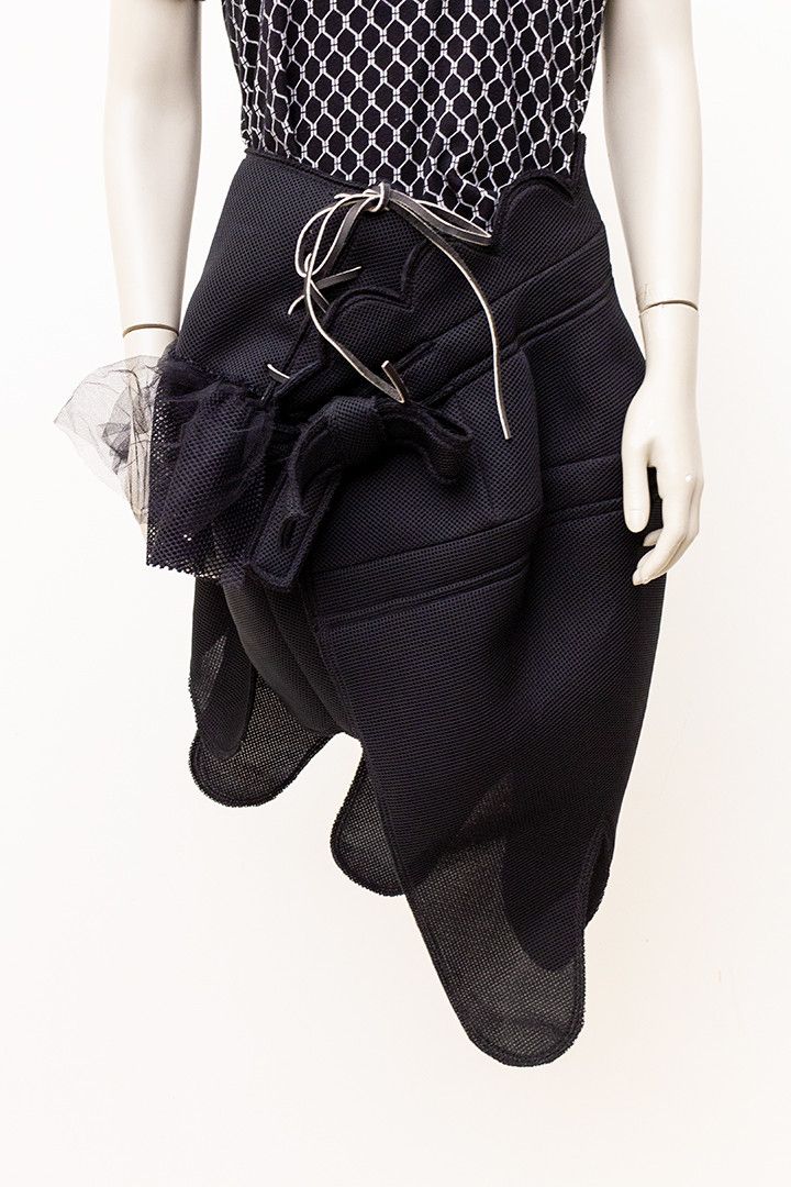 Comme des Garcons Comme des Garçons AD2004 asymmetrical perforated scuba skirt Size 27" / US 4 / IT 40 - 1 Thumbnail