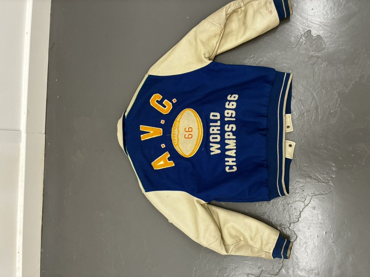 Avirex Vintage Avirex USA World Famous Eagle Leather Varsity Jacket Size US L / EU 52-54 / 3 - 3 Thumbnail