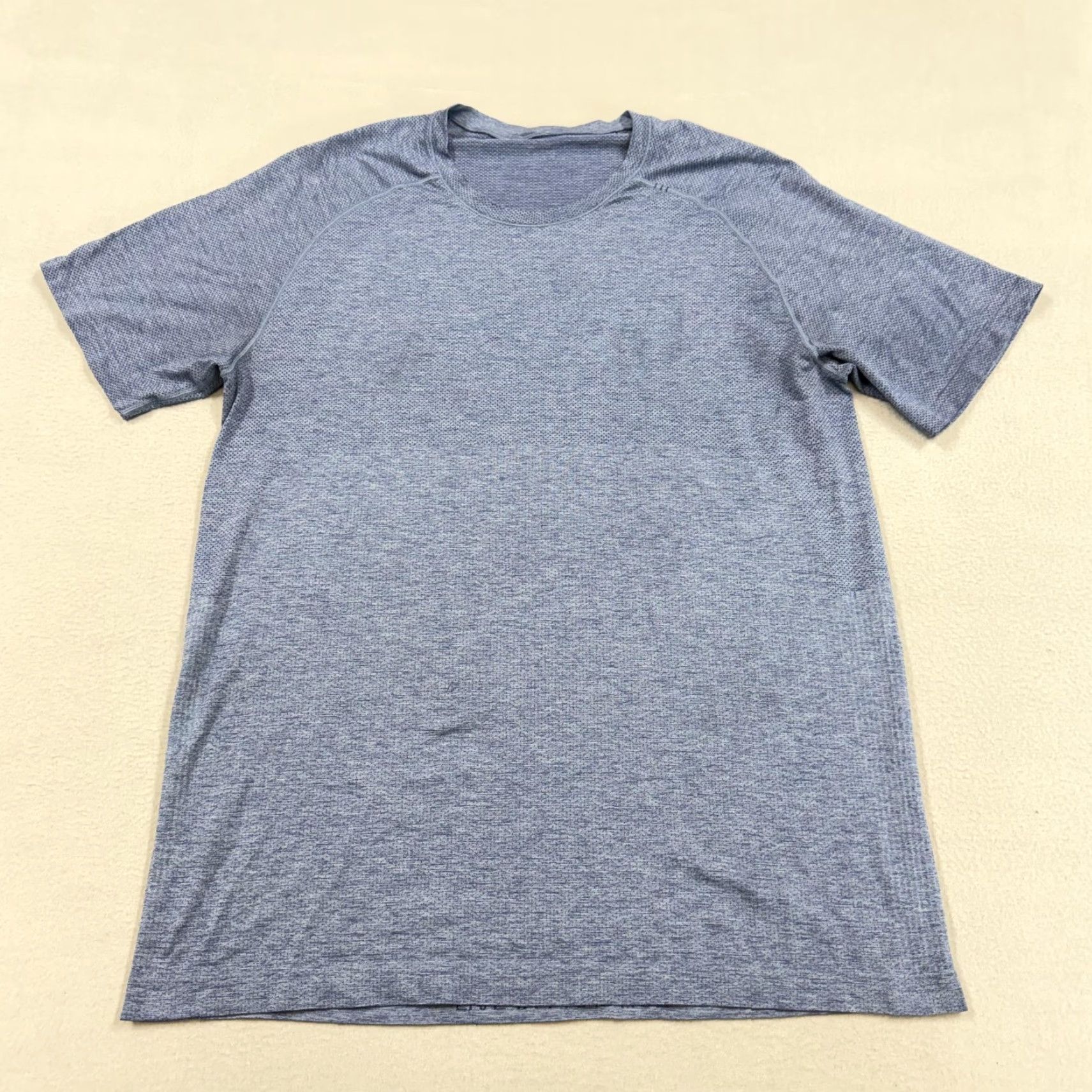 Lululemon Lululemon Shirt Mens L Blue Short Sleeve Running Performance Tee Athletic Size US L / EU 52-54 / 3 - 2 Thumbnail