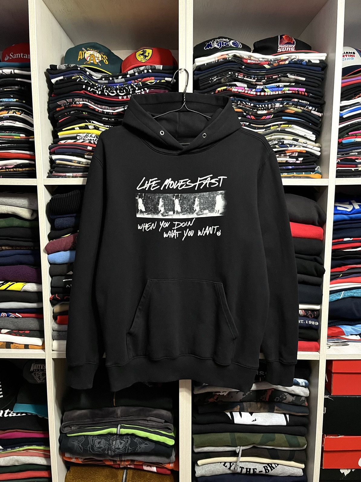 Band Tees Brent Faiyaz Lost Kids Life Moves Fast Hoodie Size M Size US M / EU 48-50 / 2 - 1 Thumbnail