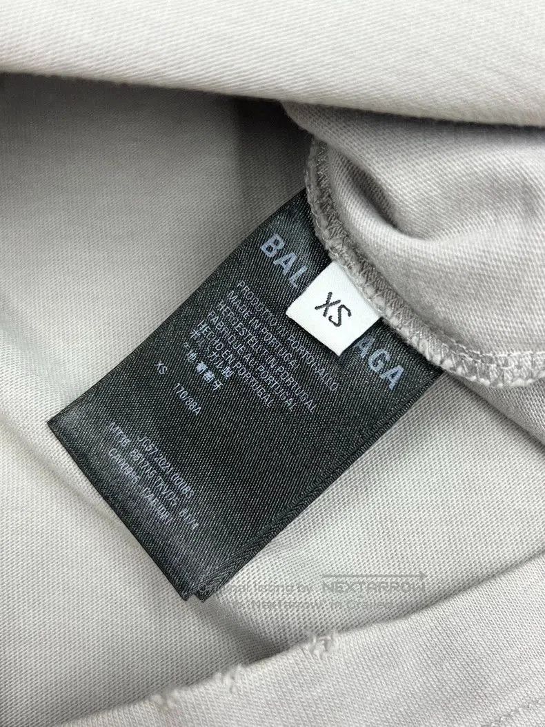 Balenciaga Balenciaga Distressed Logo Short Sleeve. Size US XS / EU 42 / 0 - 5 Thumbnail