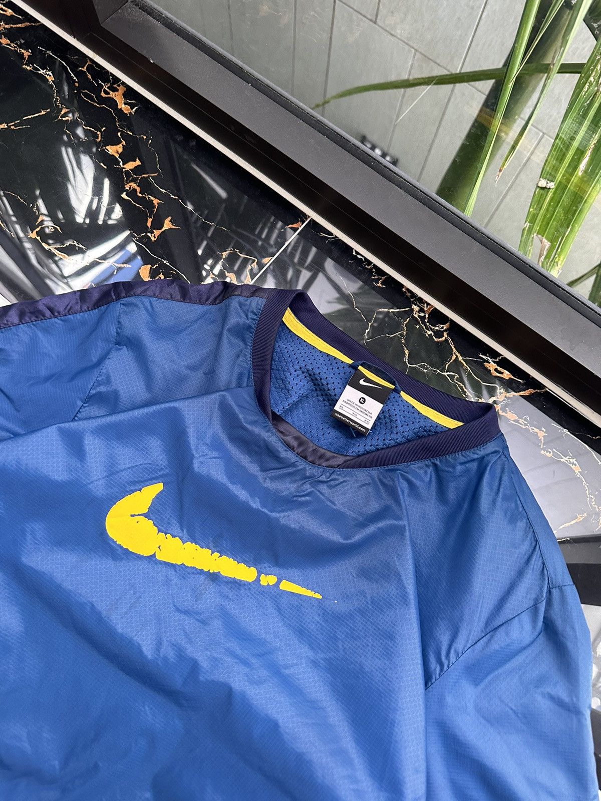 Nike × Vintage NIKE VINTAGE BIG SWOOSH NYLON LIGHT JACKET Size US L / EU 52-54 / 3 - 5 Thumbnail