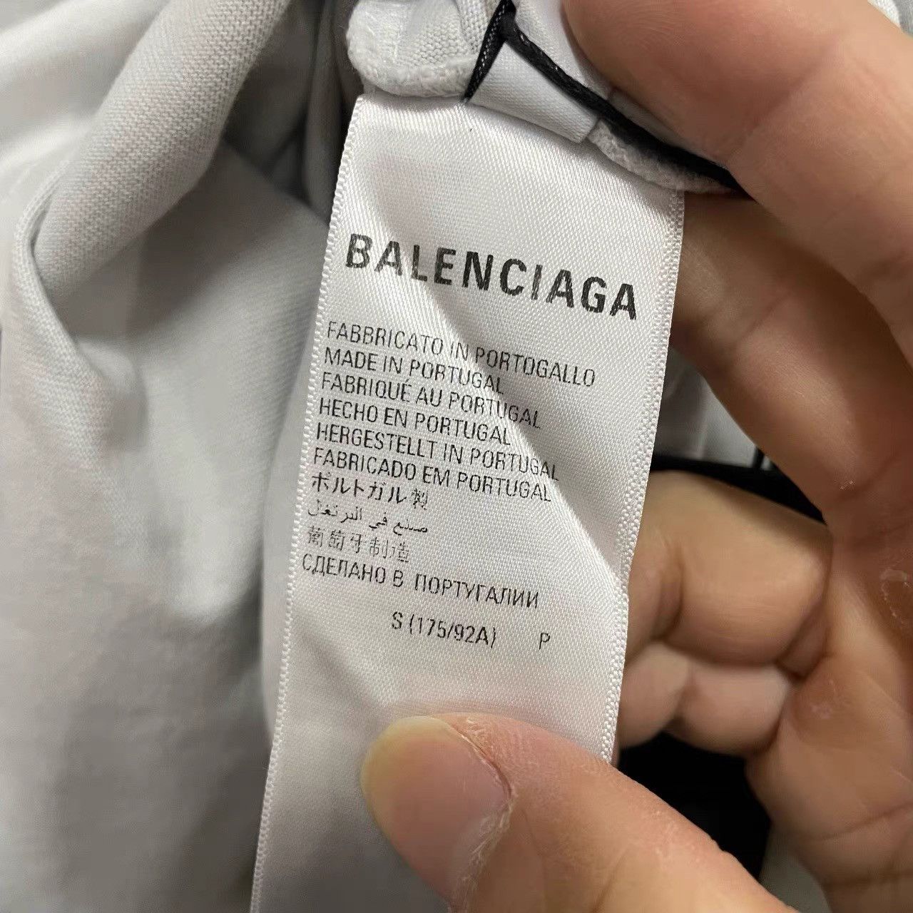 Balenciaga Balenciaga Grey Logo Short Sleeve K28 Size US S / EU 44-46 / 1 - 4 Thumbnail