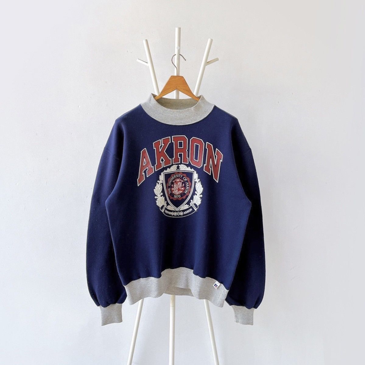 Russell Athletic × Vintage 90s University of Akron crewneck sweatshirt/ L Size US L / EU 52-54 / 3 - 1 Thumbnail