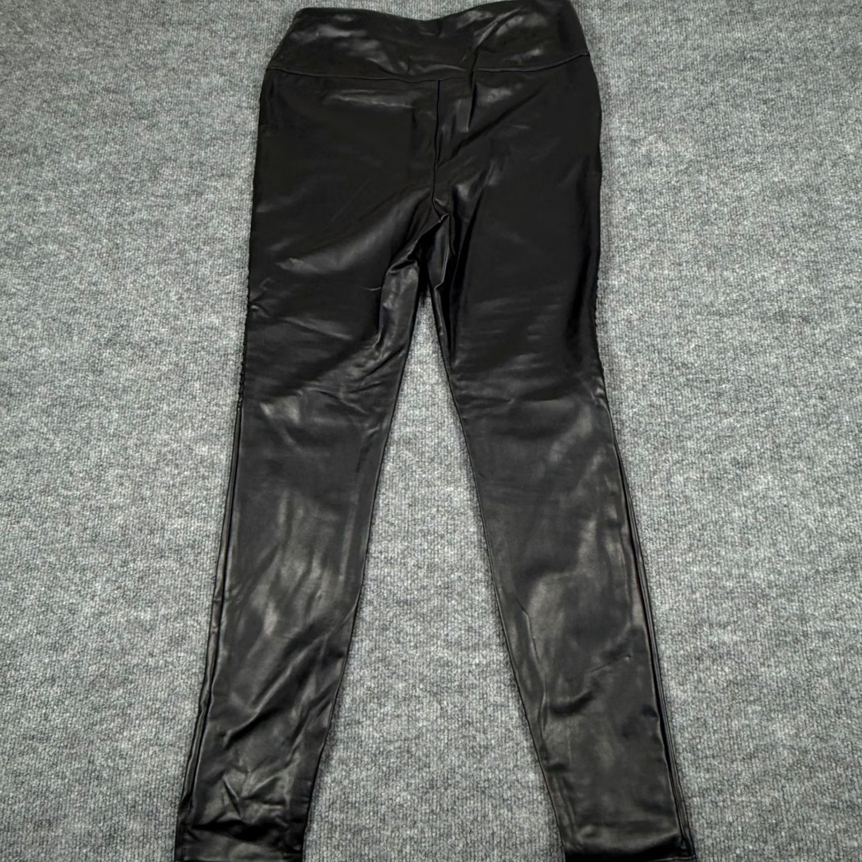 Tudor LYSSE New York Black Faux Leather Moto Pants Ribbed Pintuck Stretch Jogger Leggings Womens L Size 36" / US 14 / IT 50 - 3 Thumbnail