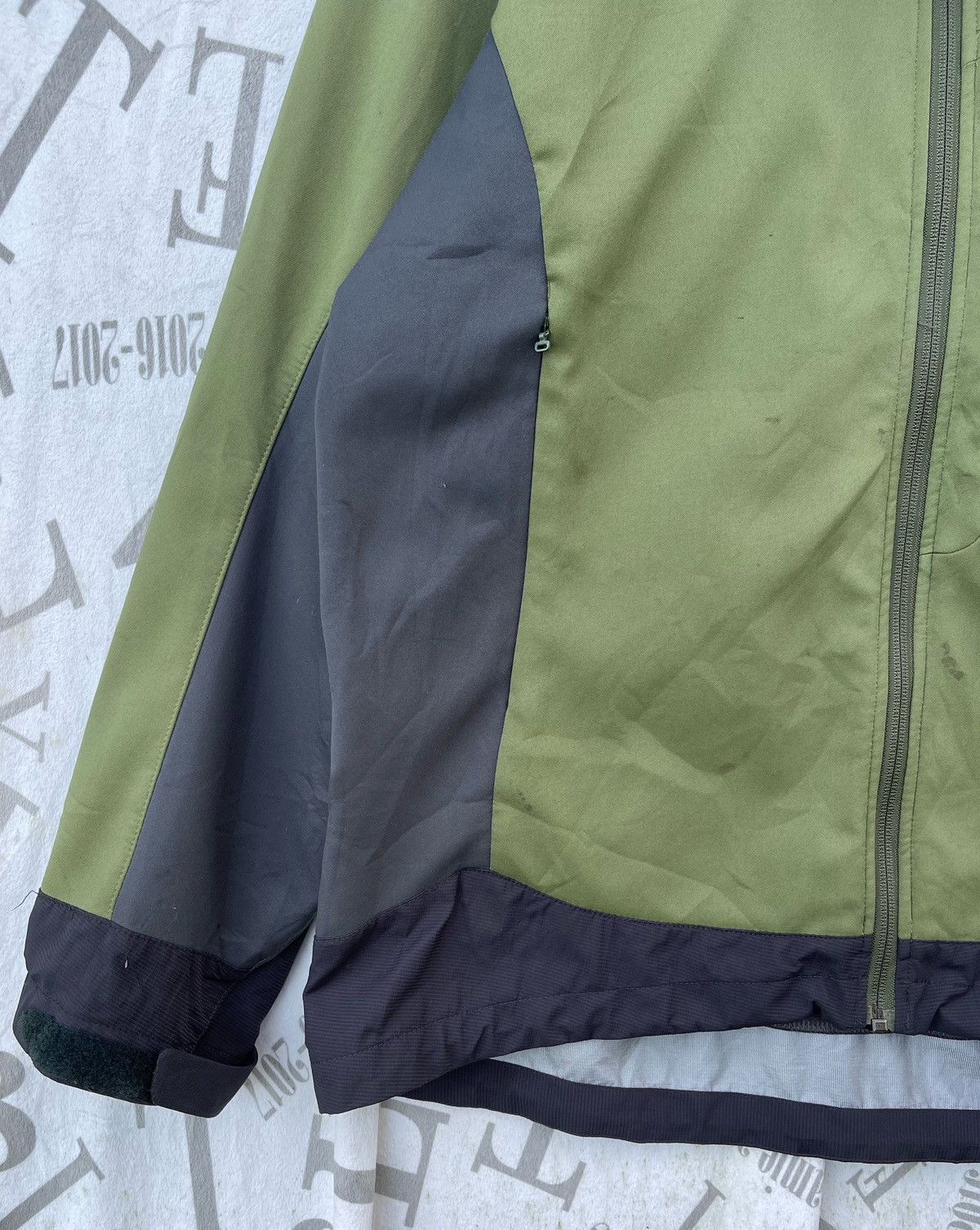 Montbell Mont-bell Men's Green/Gray Hooded Full Zip Outdoor Jacket Size US M / EU 48-50 / 2 - 7 Thumbnail