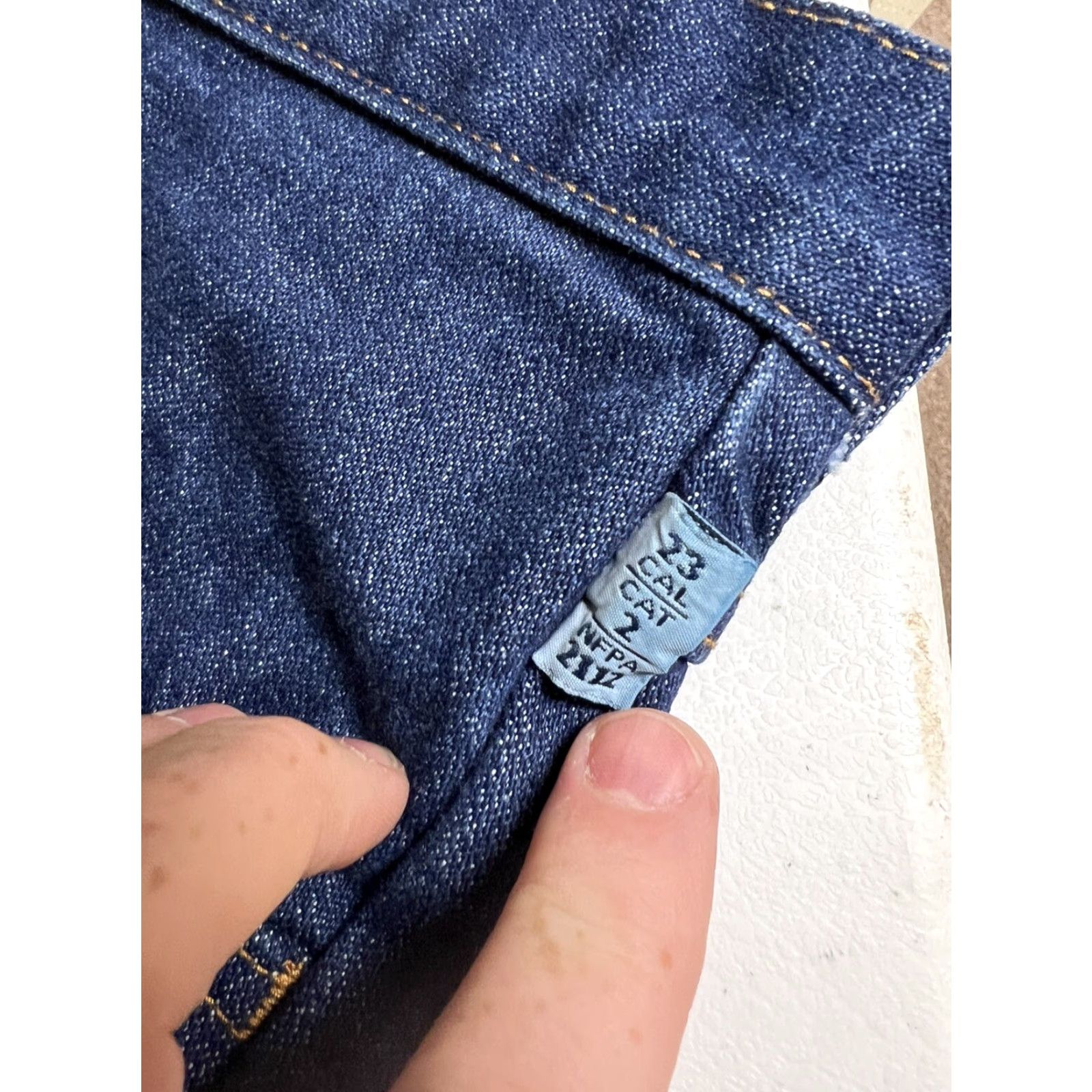 Vintage NWT Tyndale Arc Rated Flame Resistant Jeans Mens 38x30 USA NFPA 2112 CAT 2 FR Denim Straight Blue 38 Mens NFPA 2112 CAT 2 FR Size US 38 / EU 54 - 7 Thumbnail