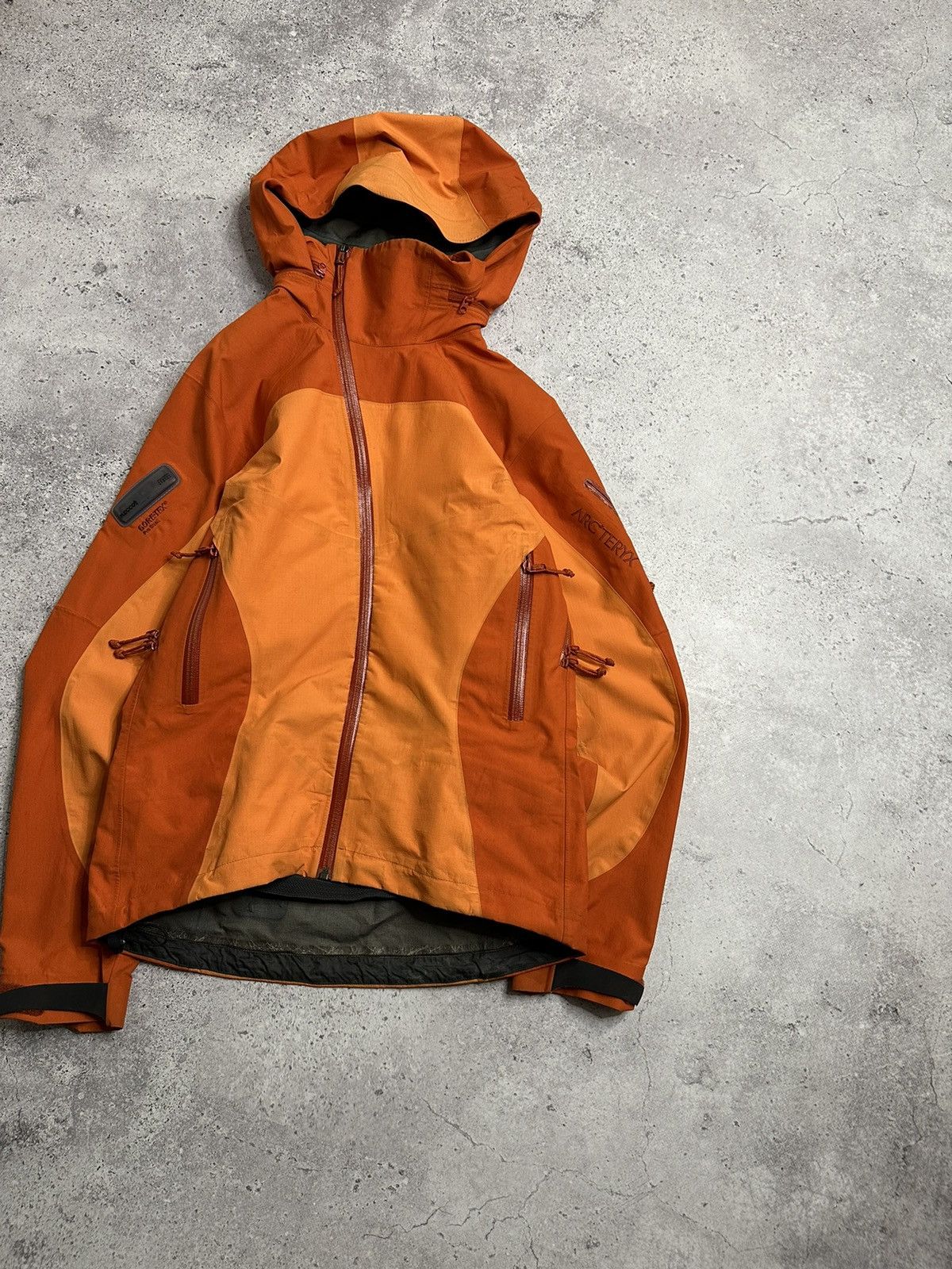 Arc'teryx Arc'teryx SideWinder Gore-Tex Pro Shell Orange Recco Jacket Size XS / US 0-2 / IT 36-38 - 3 Thumbnail