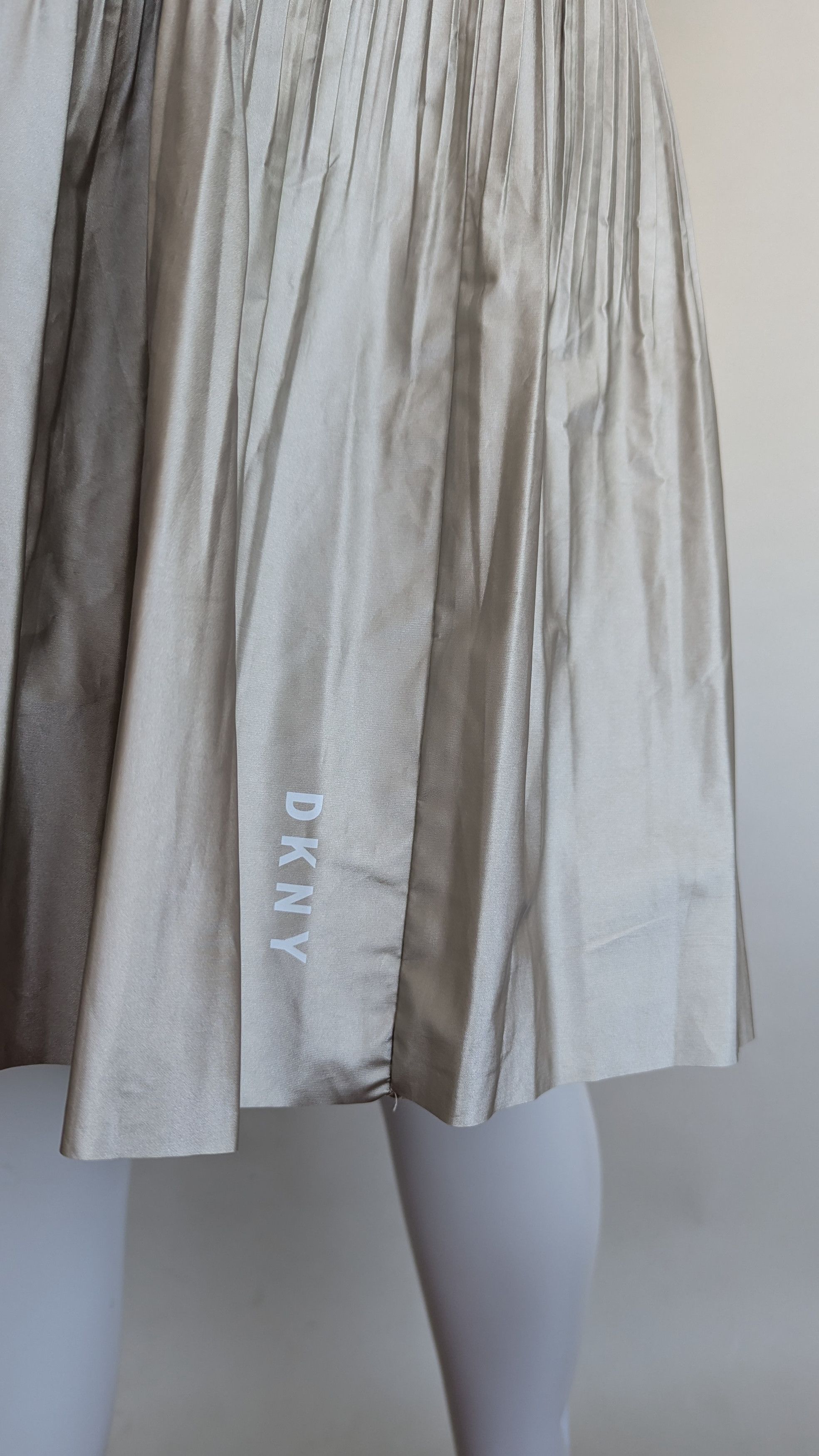 DKNY metallic pleated midi skirt Size 28" / US 6 / IT 42 - 5 Thumbnail