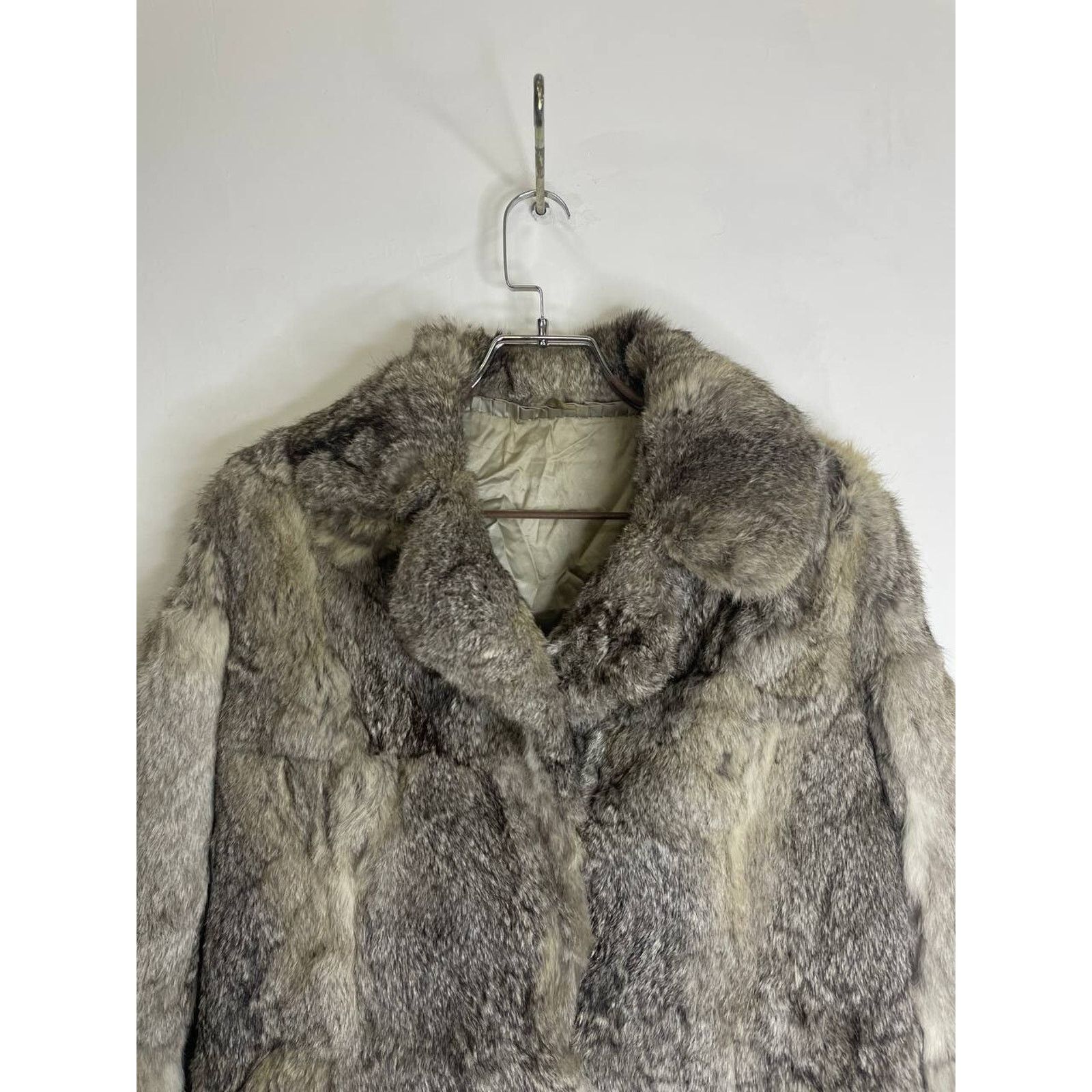 Japanese Brand × Vintage Vintage Real Fur Coat by Elegance Paris Gray Short Jacket Size M / US 6-8 / IT 42-44 - 5 Thumbnail