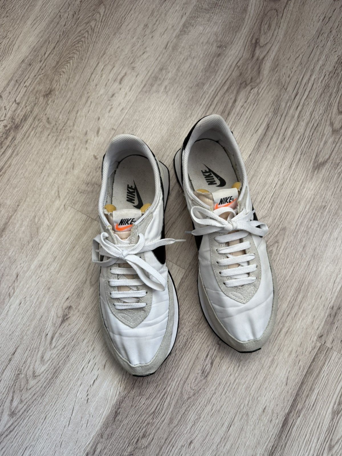 Nike Nike Waffle Trainer 2 WhiteBlack US 9.5 UK 8.5 Classic Retro Size US 9.5 / EU 42-43 - 2 Thumbnail
