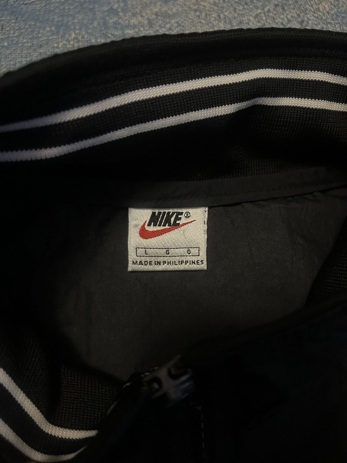 Vintage Vintage Nike Windbreaker Size US L / EU 52-54 / 3 - 5 Thumbnail