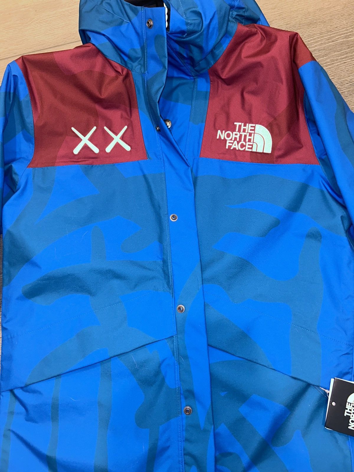 Kaws × The North Face TNF x KWY 86 MTN Size US XL / EU 56 / 4 - 2 Thumbnail