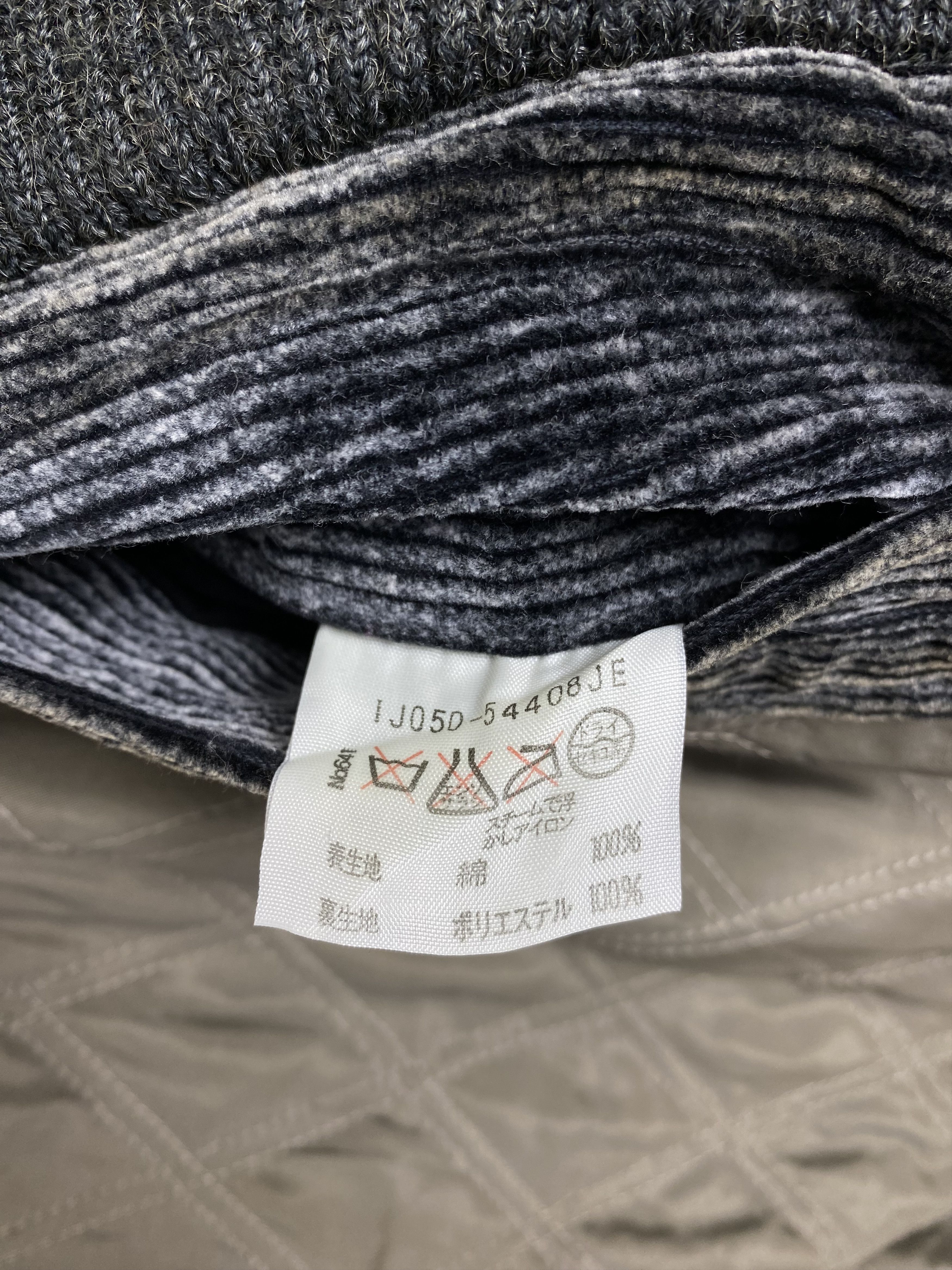 Japanese Brand Vintage Dolce Quilted Lining Right Zipper Seersucker Jacket Size US S / EU 44-46 / 1 - 8 Thumbnail