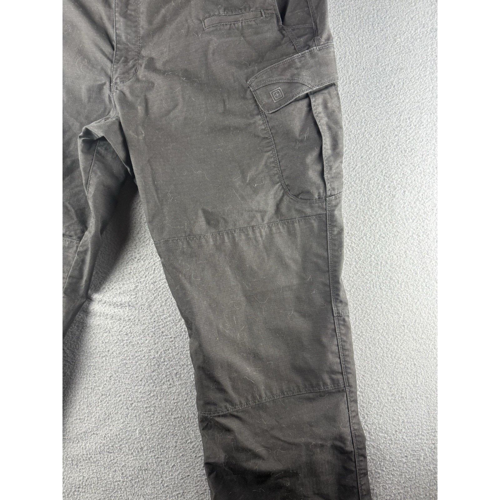 5.11 5.11 Tactical Pants Mens 40x32 Black Taclite Pro Cargo Size US 40 / EU 56 - 2 Thumbnail