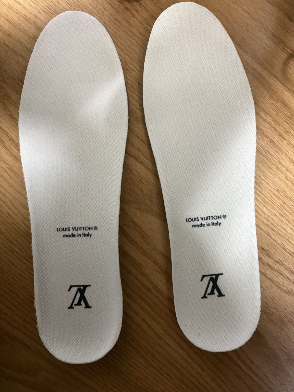 Louis Vuitton Louis Vuitton LV Trainer Black and White Size US 9.5 / EU 42-43 - 6 Thumbnail
