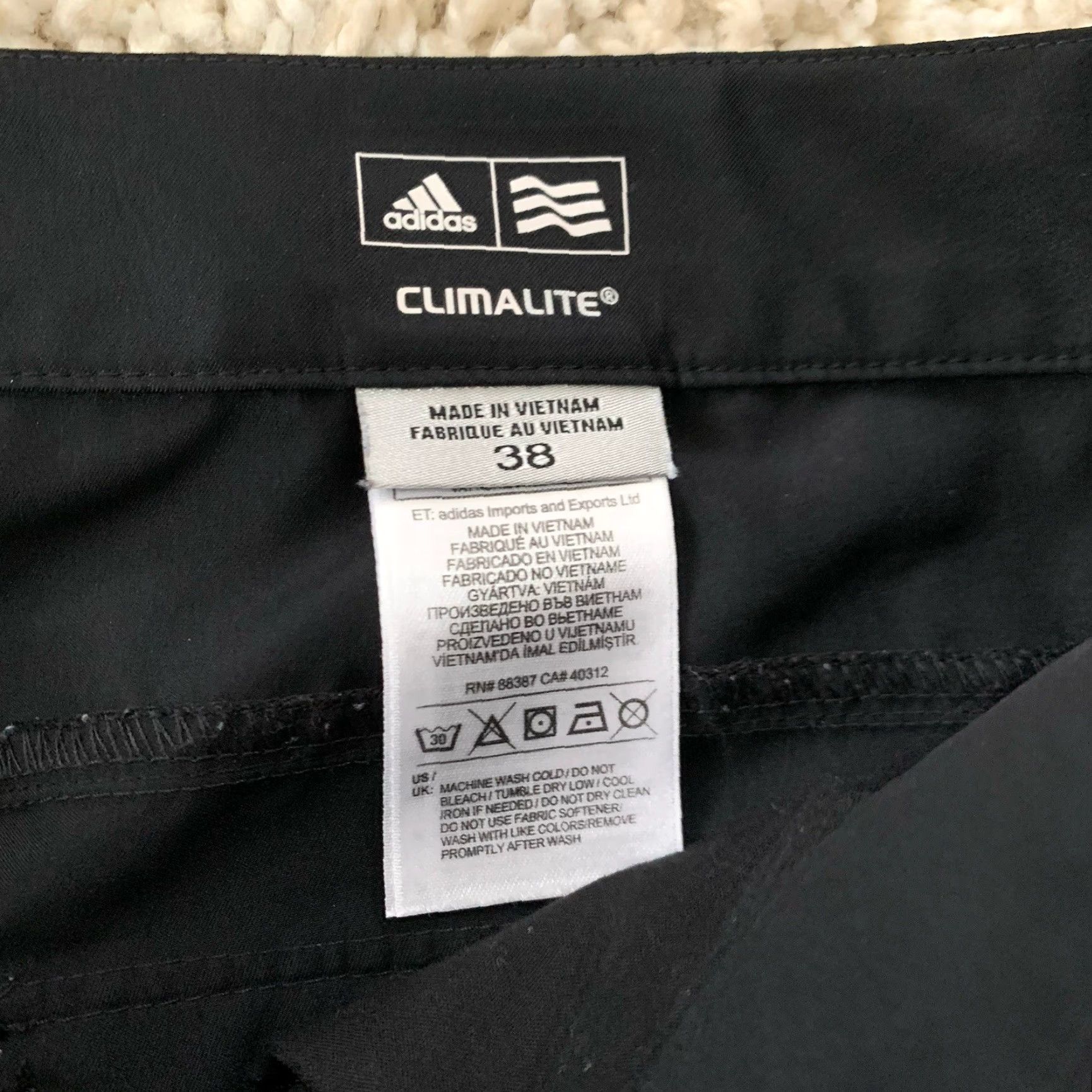 Adidas Adidas Shorts Mens 38 Climalite Black Flat Front Lightweight Pockets Golf Chino Logo 11in Inseam Regular Size US 38 / EU 54 - 2 Thumbnail