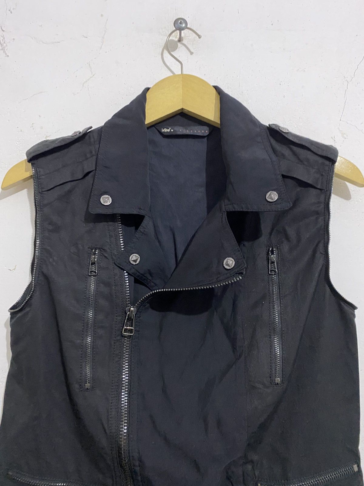 Le Grande Bleu (L.G.B.) Leshop japanese vest zipperd archive lgb yasuyukiishii Size US M / EU 48-50 / 2 - 3 Thumbnail