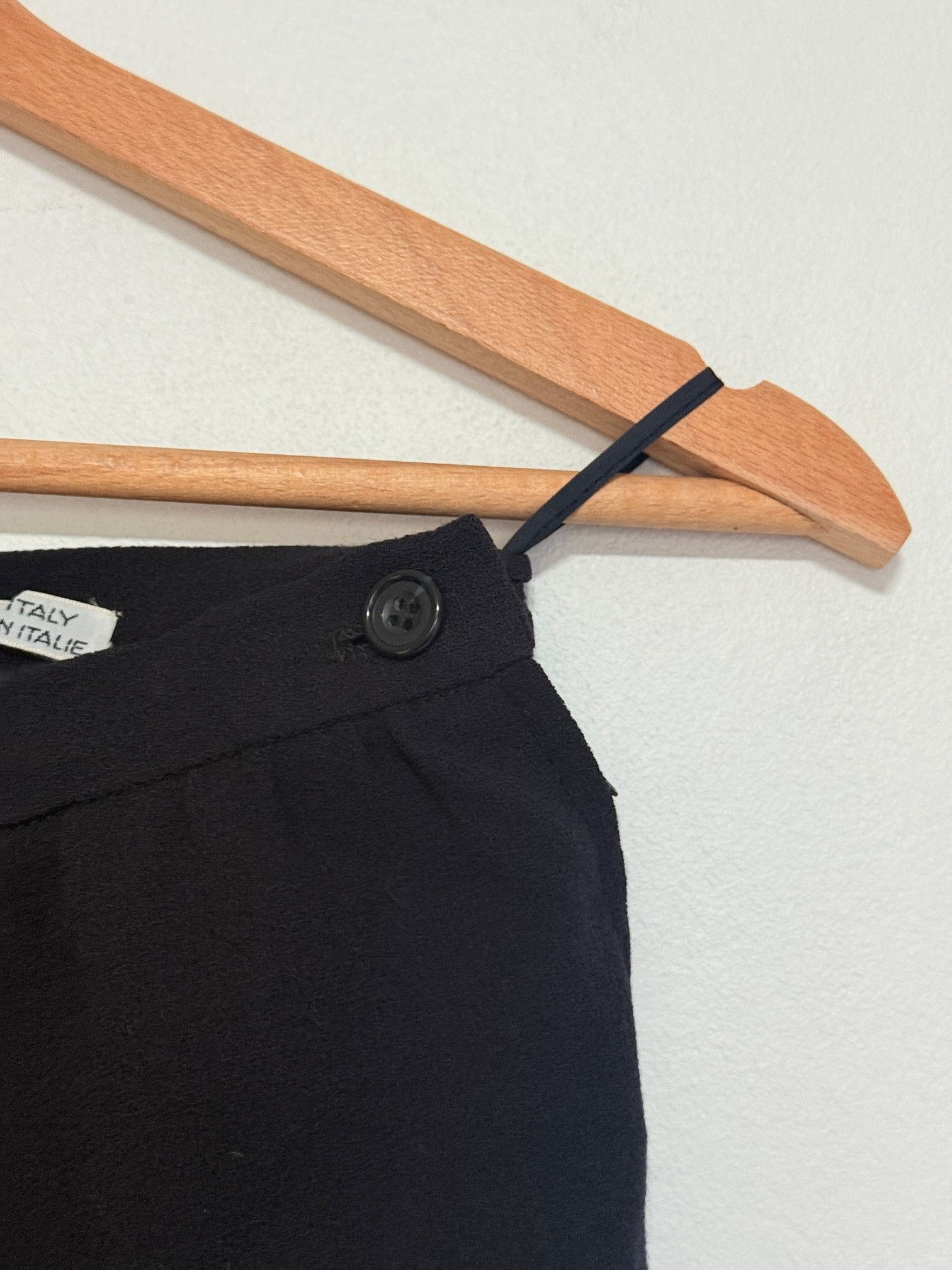 Valentino Black Mini Skirt Valentino 6us Size 28" / US 6 / IT 42 - 4 Thumbnail