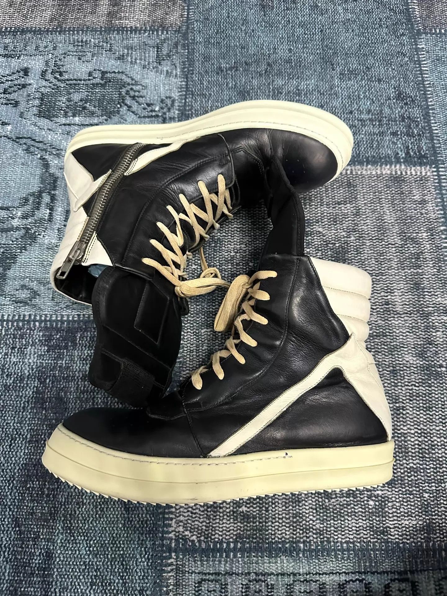 Rick Owens Rick Owens Mainline Inverted Triangle 43 Resoled Size US 10 / EU 43 - 1 Thumbnail