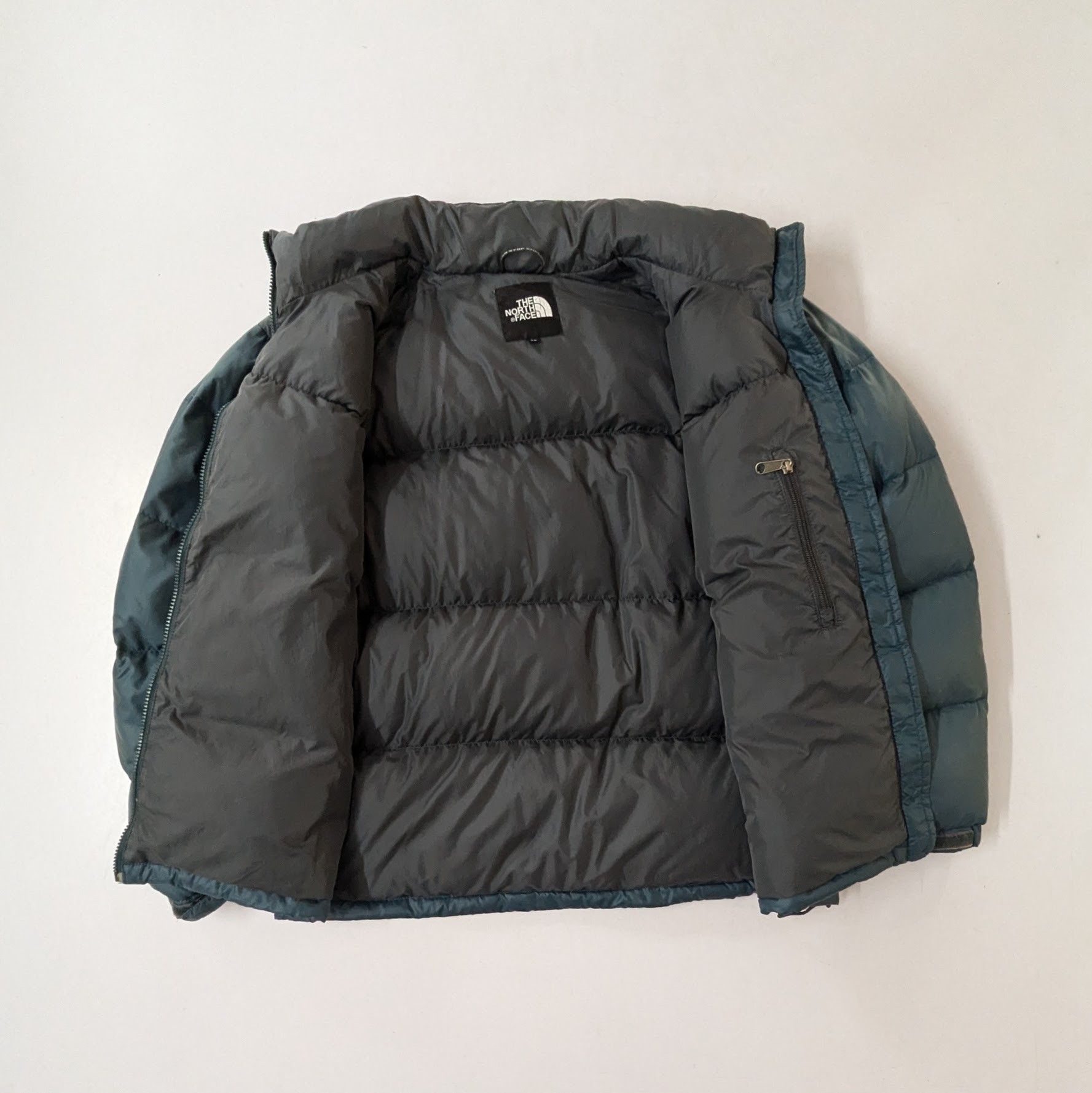 The North Face The North Face puffer jacket 700 retro nuptse dusky teal Size US M / EU 48-50 / 2 - 5 Thumbnail