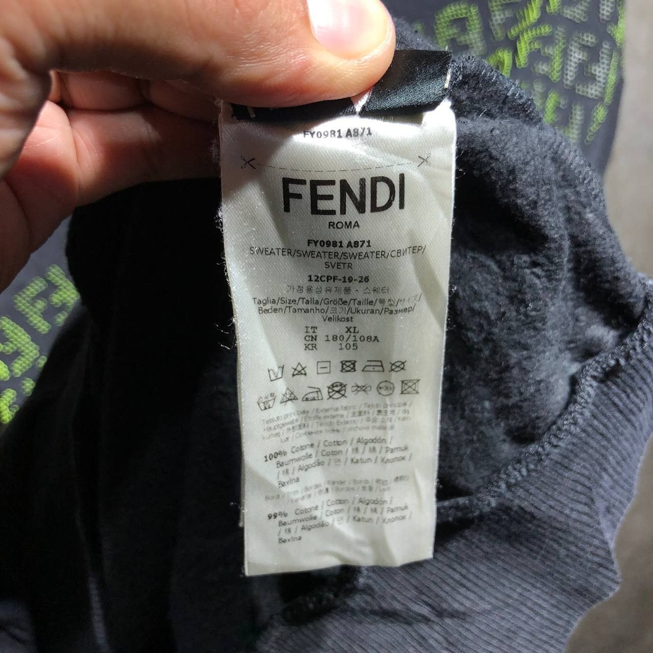 Fendi Fendi Rubberized Repeat Logo pull over hoodie Size US XL / EU 56 / 4 - 10 Thumbnail