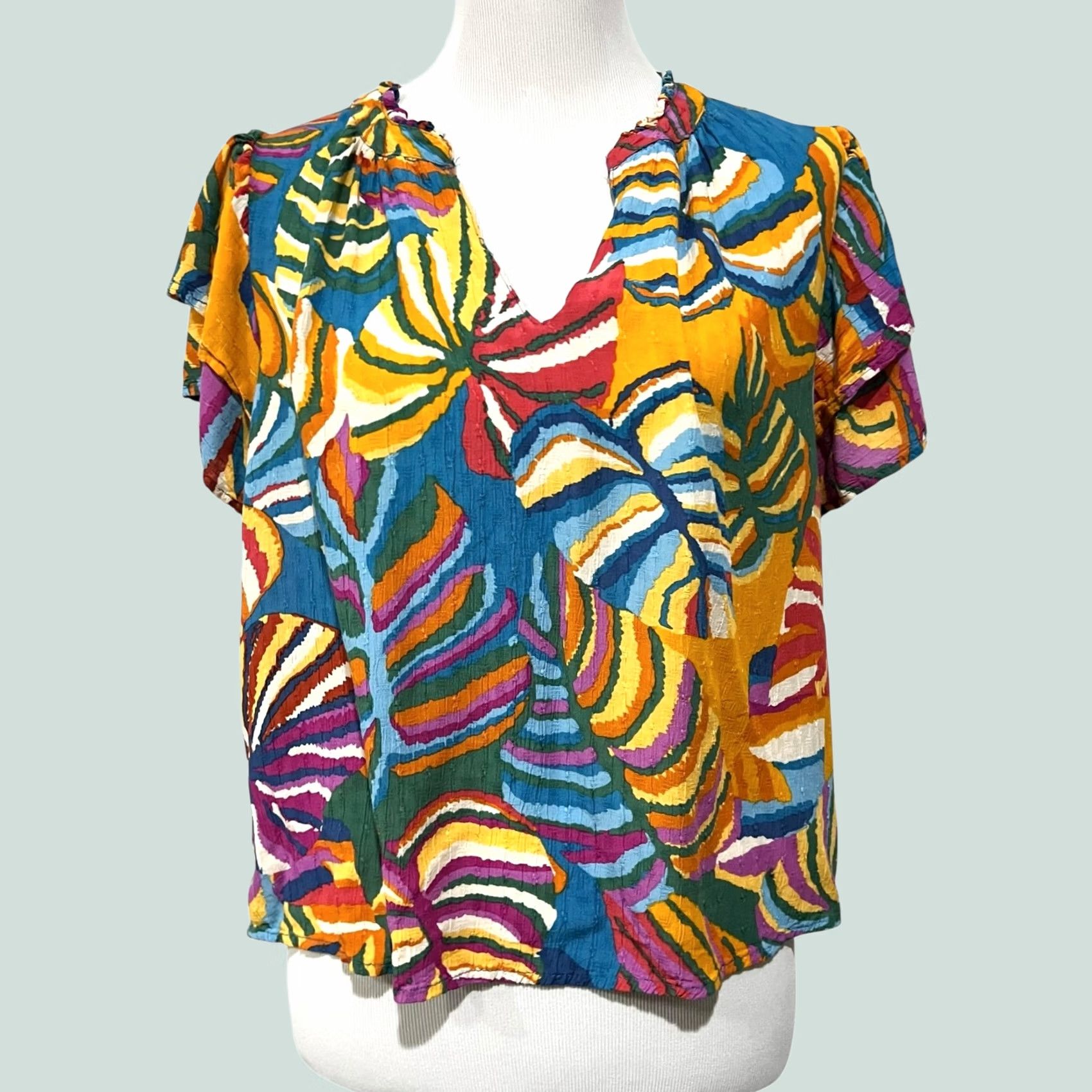 Christian Siriano Christian Siriano Top Blouse Flutter Sleeve Short Sleeve Beach Tropical Resort Multicolor Women sz L Colorful Gauzy Lightweight Rayon Split neck 90s? Size L / US 10 / IT 46 - 1 Thumbnail