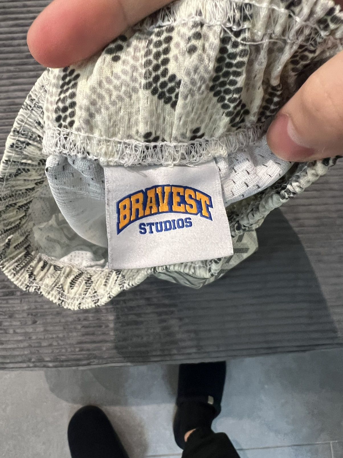Bravest Studios Bravest studios Goyard shorts Size US 34 / EU 50 - 3 Thumbnail