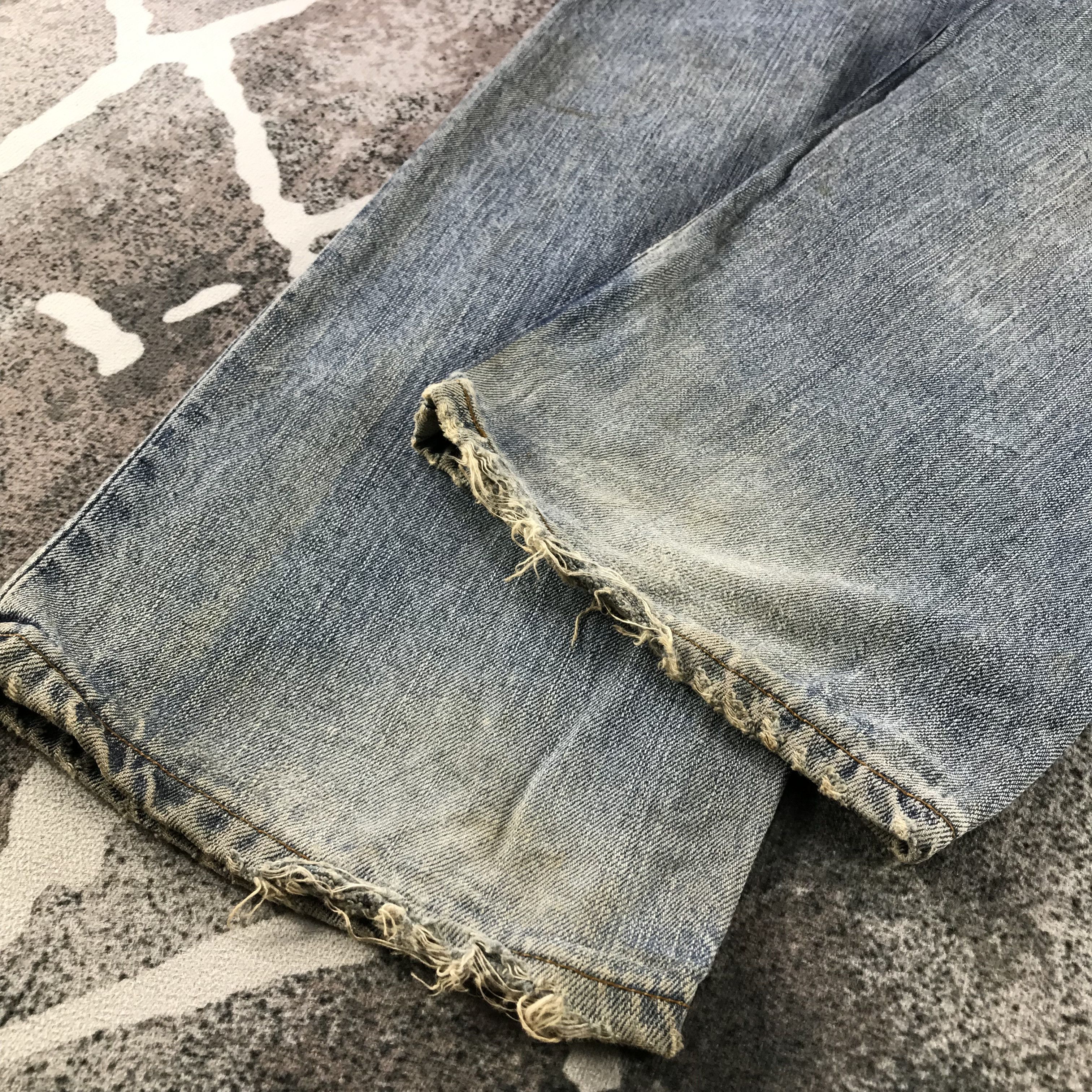 Levi's Vintage Levis 503 Jeans Dirty Wash Denim KJ3360 Size US 34 / EU 50 - 6 Thumbnail