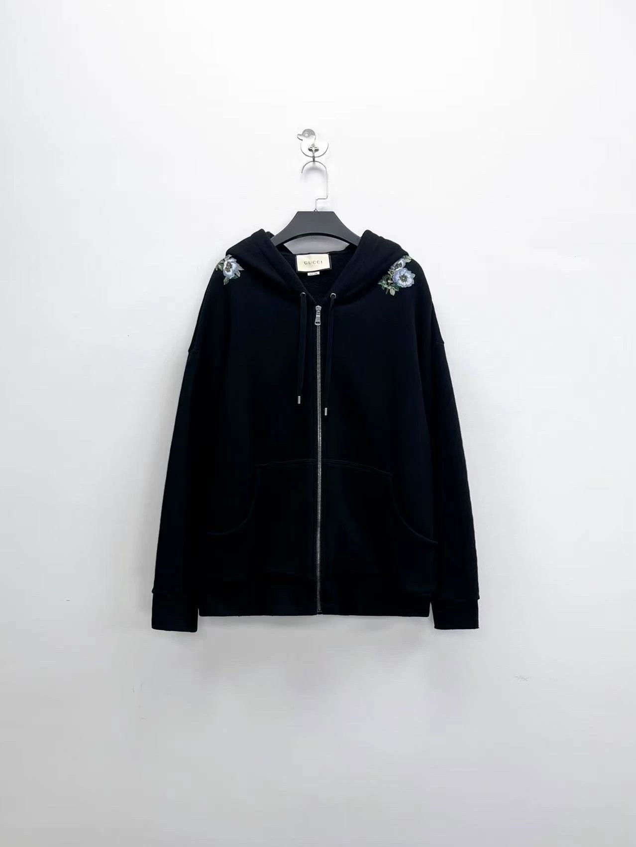 gucci black dragon embroidered zip hoodie