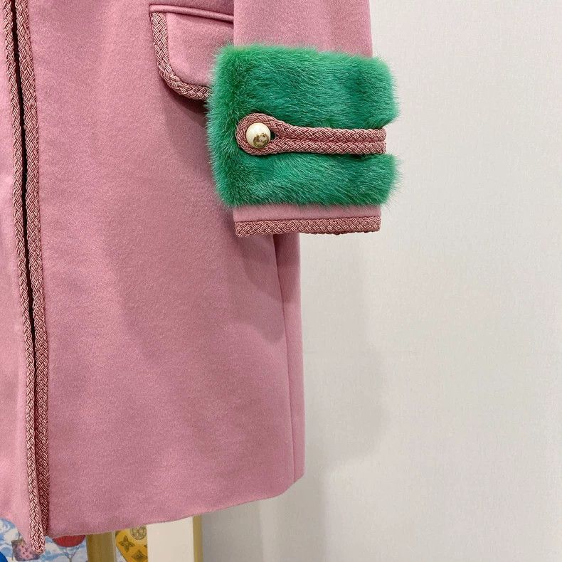 Gucci Gucci Pink with pearl buckle jacket 2504-Nextarrow Size S / US 4 / IT 40 - 6 Thumbnail