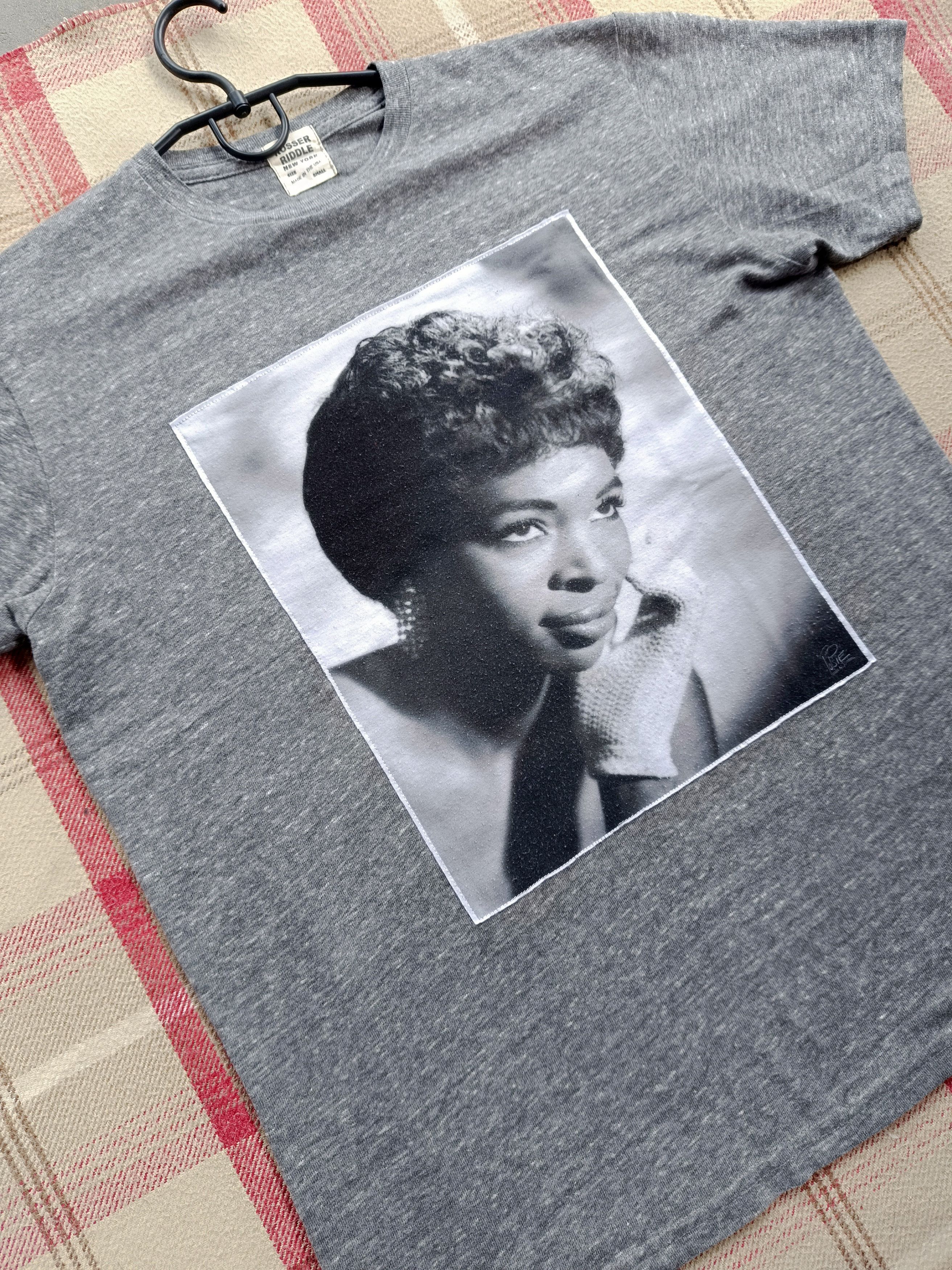Band Tees × Vintage Rosser Riddle T-Shirt Maxine Brown New York Size S PoPsie Size US S / EU 44-46 / 1 - 8 Thumbnail