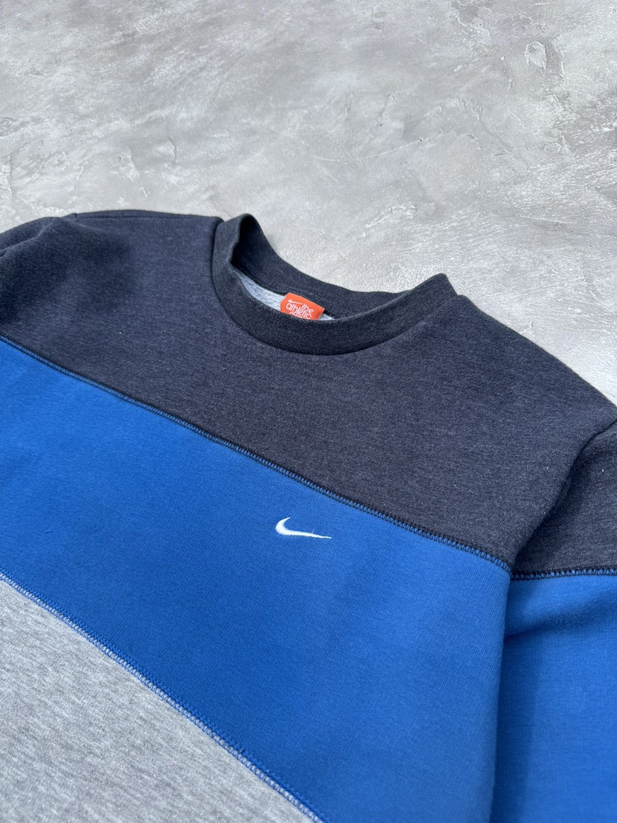 Nike Vintage Nike Baggy Y2k Sweatshirt Size US M / EU 48-50 / 2 - 4 Thumbnail