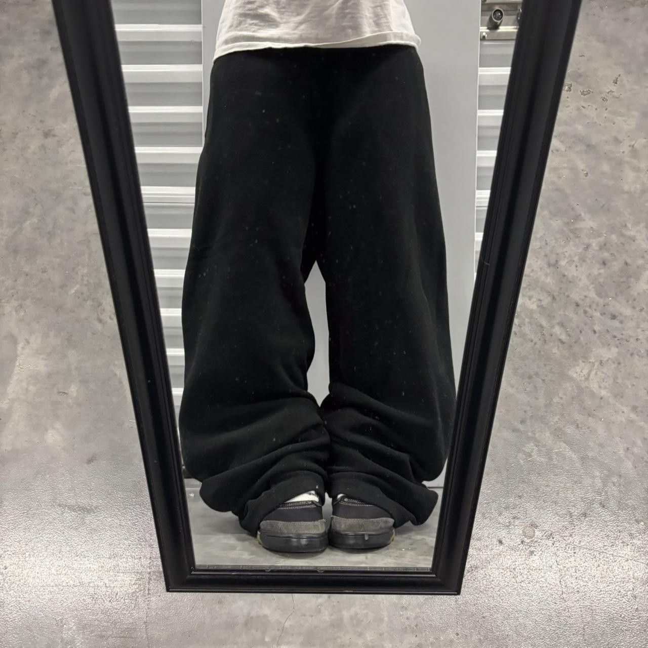 Japanese Brand × Vintage Crazy Vintage Y2K/2000s Baggy Black Fleece Wide Leg Skater Style Opium Sweatpants! Size US 34 / EU 50 - 1 Thumbnail