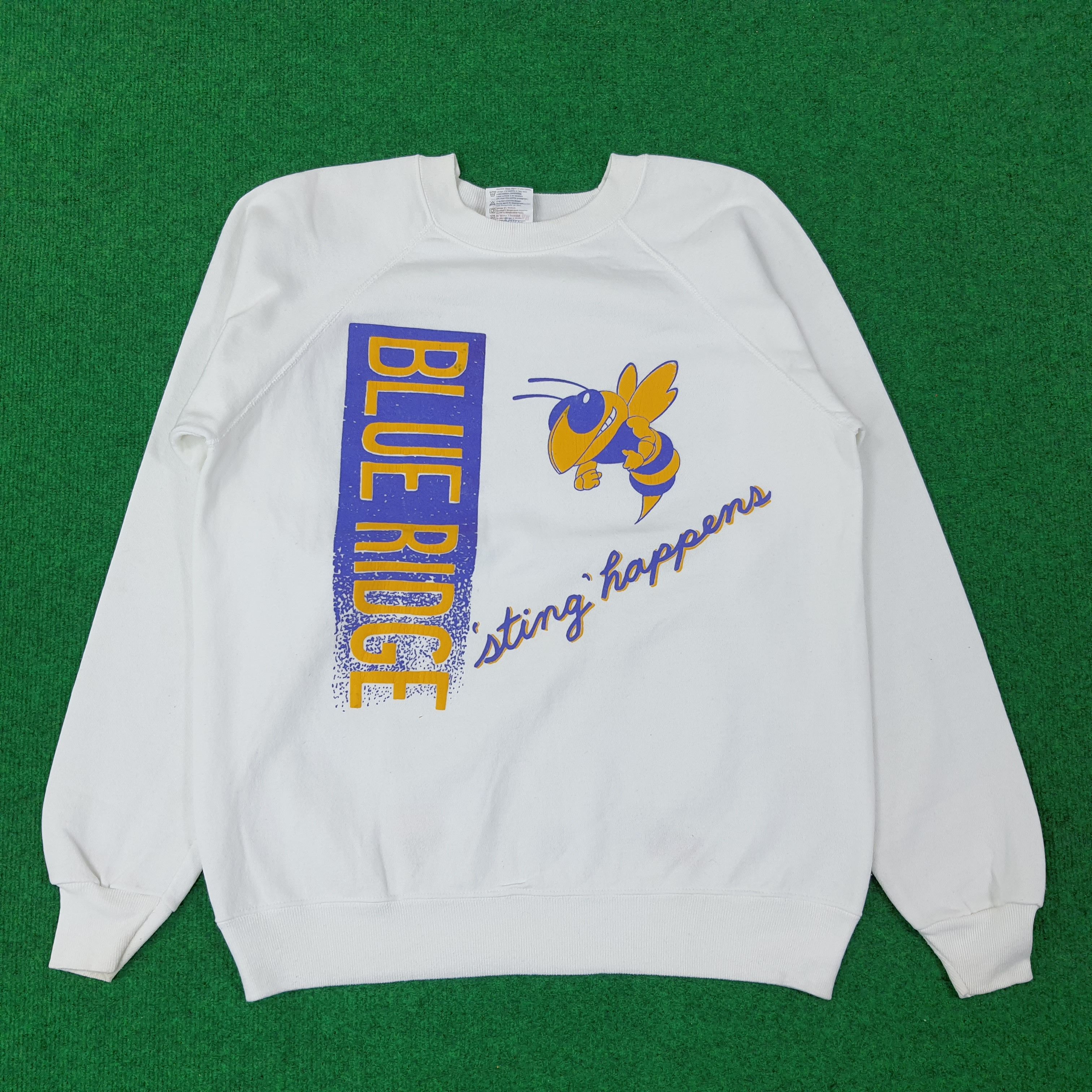 Vintage Vintage Blue Ridge Sting Happens Sports Sweatshirt C222N8 Size US M / EU 48-50 / 2 - 1 Thumbnail