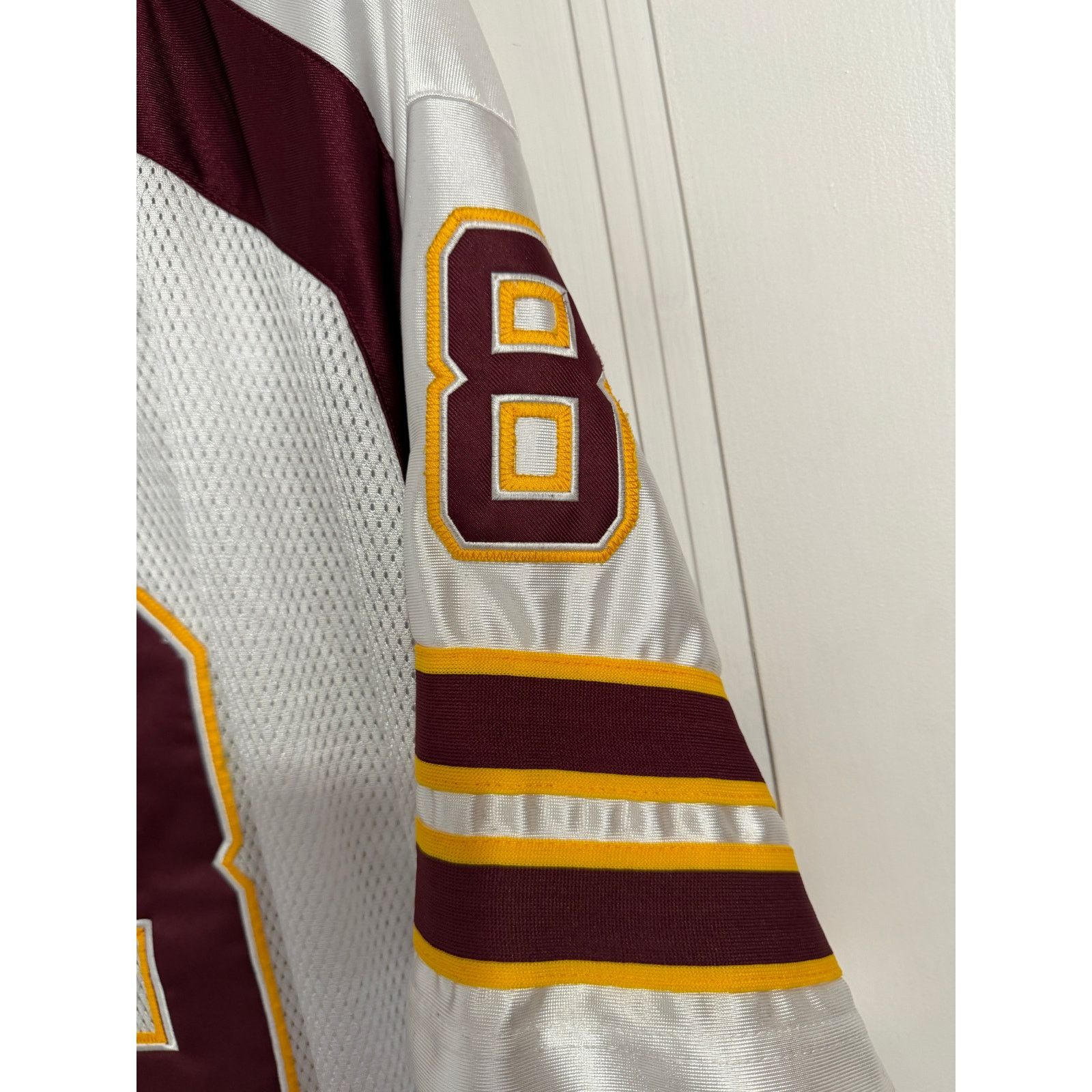Colosseum Athletics Minnesota Gophers Stitched Football Jersey Men's Size Large Size US L / EU 52-54 / 3 - 4 Thumbnail