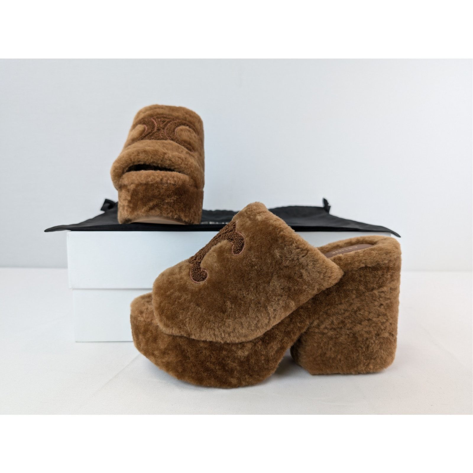 Celine o1rshd1 Elena Mule in Shearling Sandal slipper in Brown Size US 10 / IT 40 - 20 Thumbnail