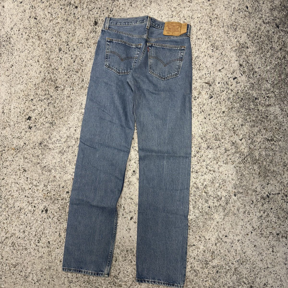 Levi's Vintage Levi’s 501 Straight Denim Jeans Size US 31 - 11 Thumbnail